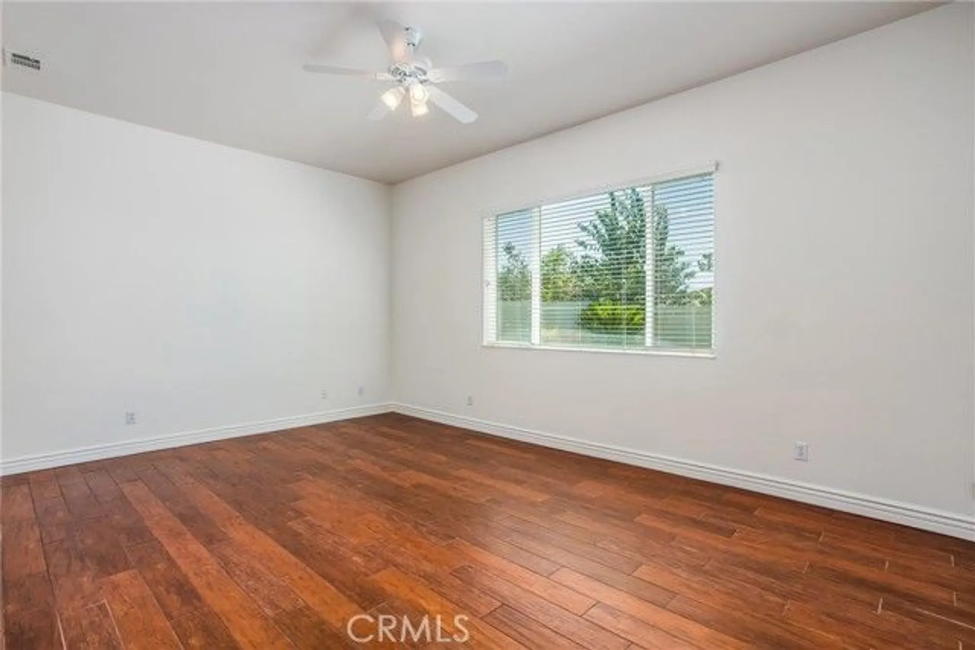 Property Slideshow image 26 of 36 | 967 hidden oaks dr, Beaumont, CA, 92223