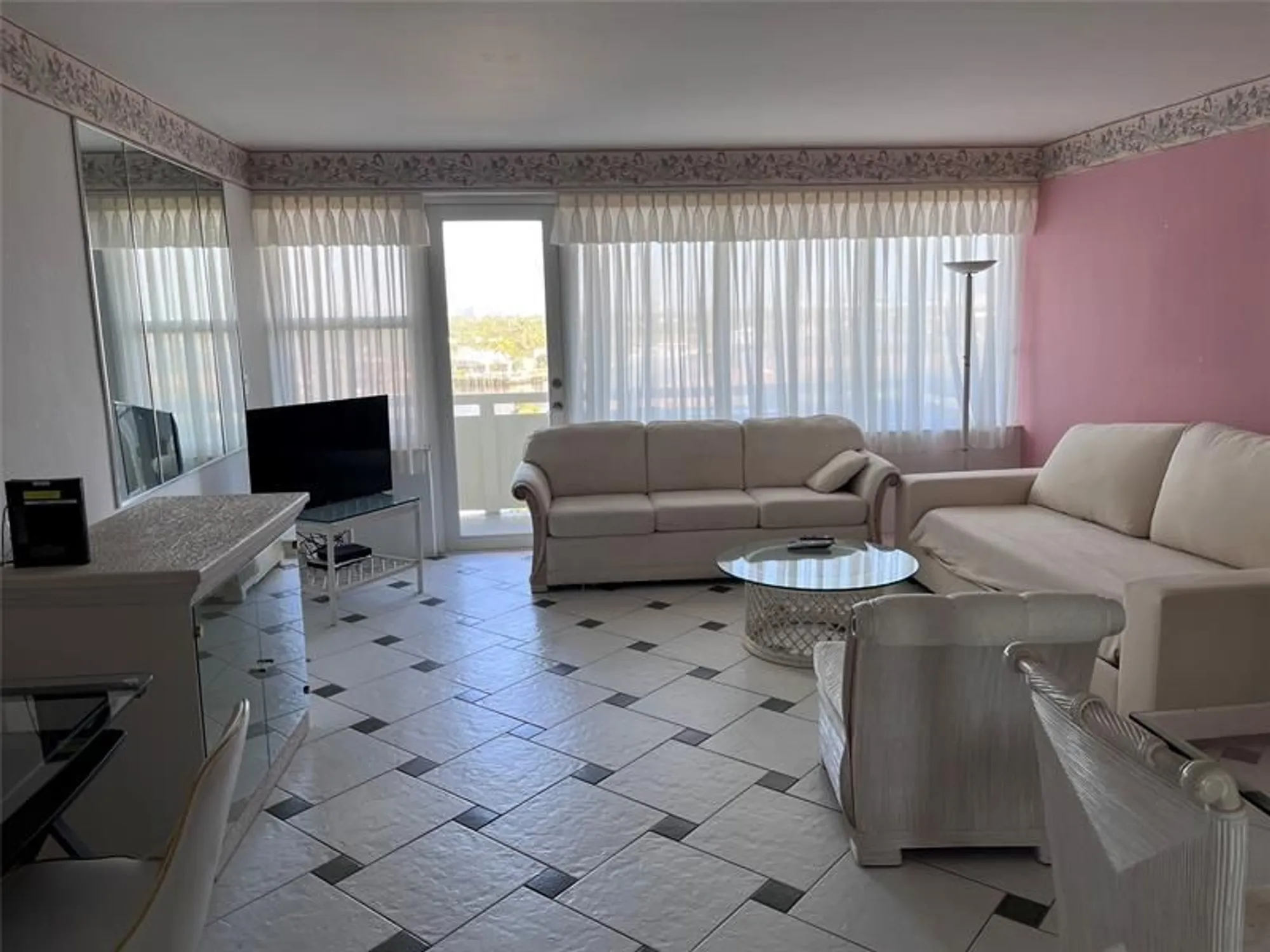 Property Slideshow image 10 of 22 | 3200 ne 36th st 714, Fort Lauderdale, FL, 33308