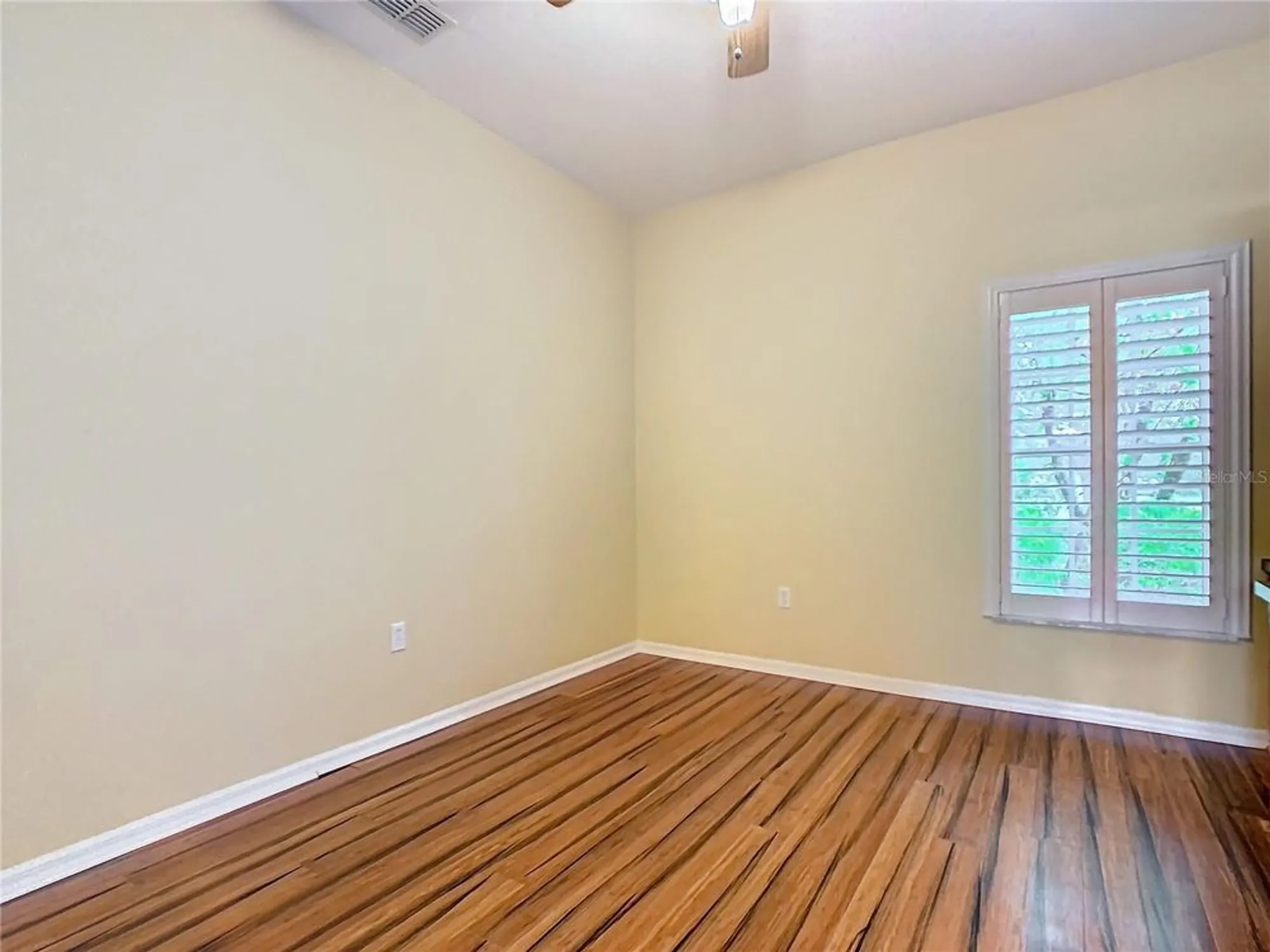 Property Slideshow image 11 of 63 | 100 ventana dr, Kissimmee, FL, 34759