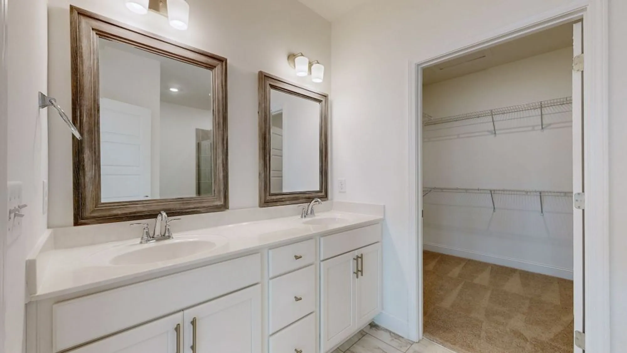 Property Slideshow image 23 of 47 | 1518 cedarbrooke ln, Lebanon, TN, 37090