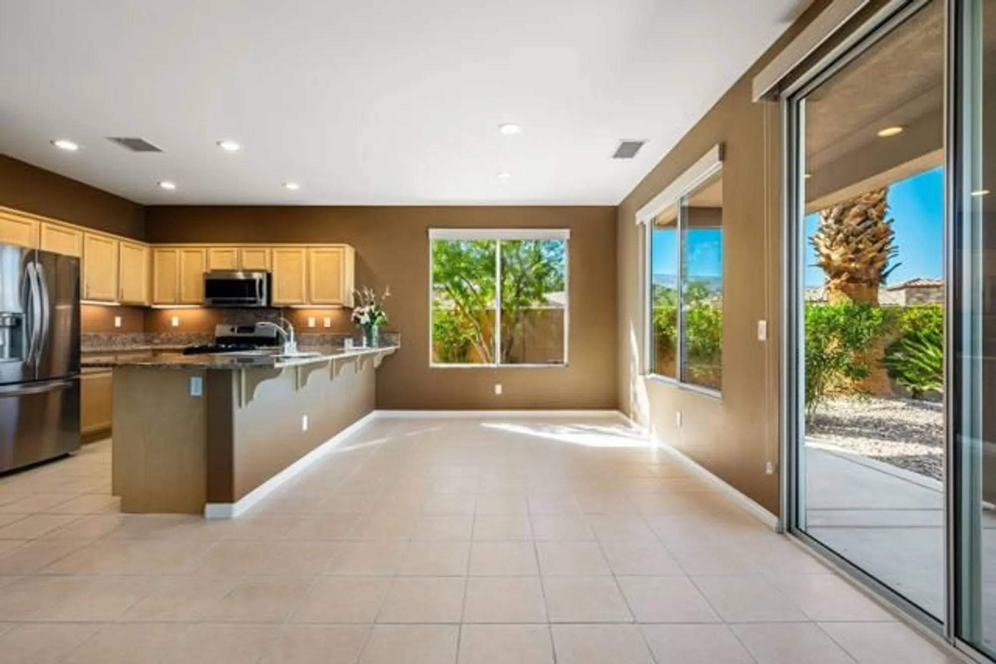 Property Slideshow image 13 of 78 | 81626 prism dr, La Quinta, CA, 92253