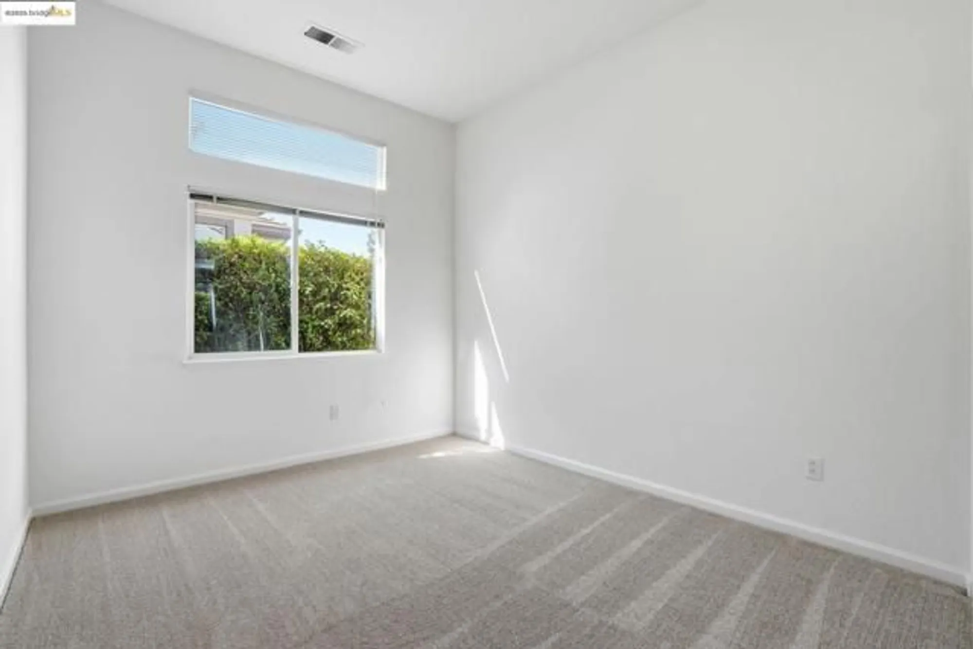 Property Slideshow image 29 of 52 | 84 spencer way, Brentwood, CA, 94513