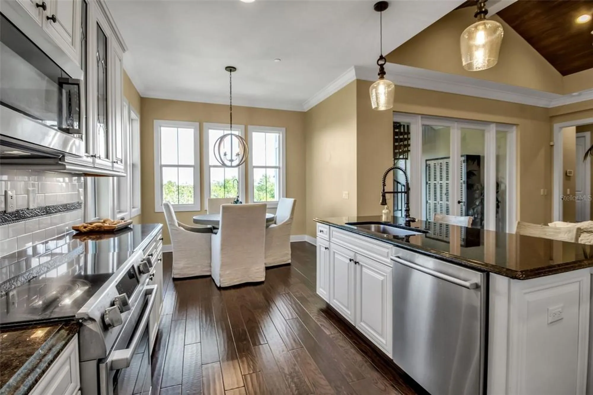 Property Slideshow image 47 of 99 | 321 sapphire lake dr 202, Bradenton, FL, 34209