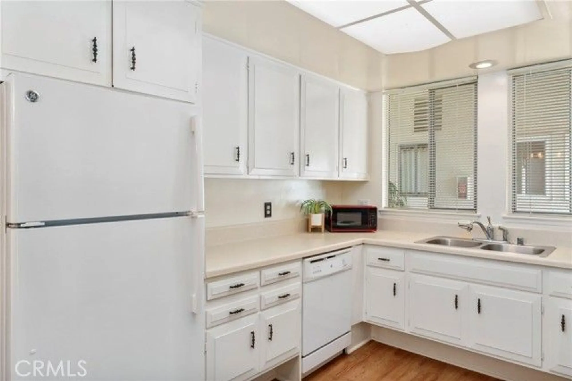 Property Slideshow image 14 of 35 | 225 avenida majorca n, Laguna Woods, CA, 92637