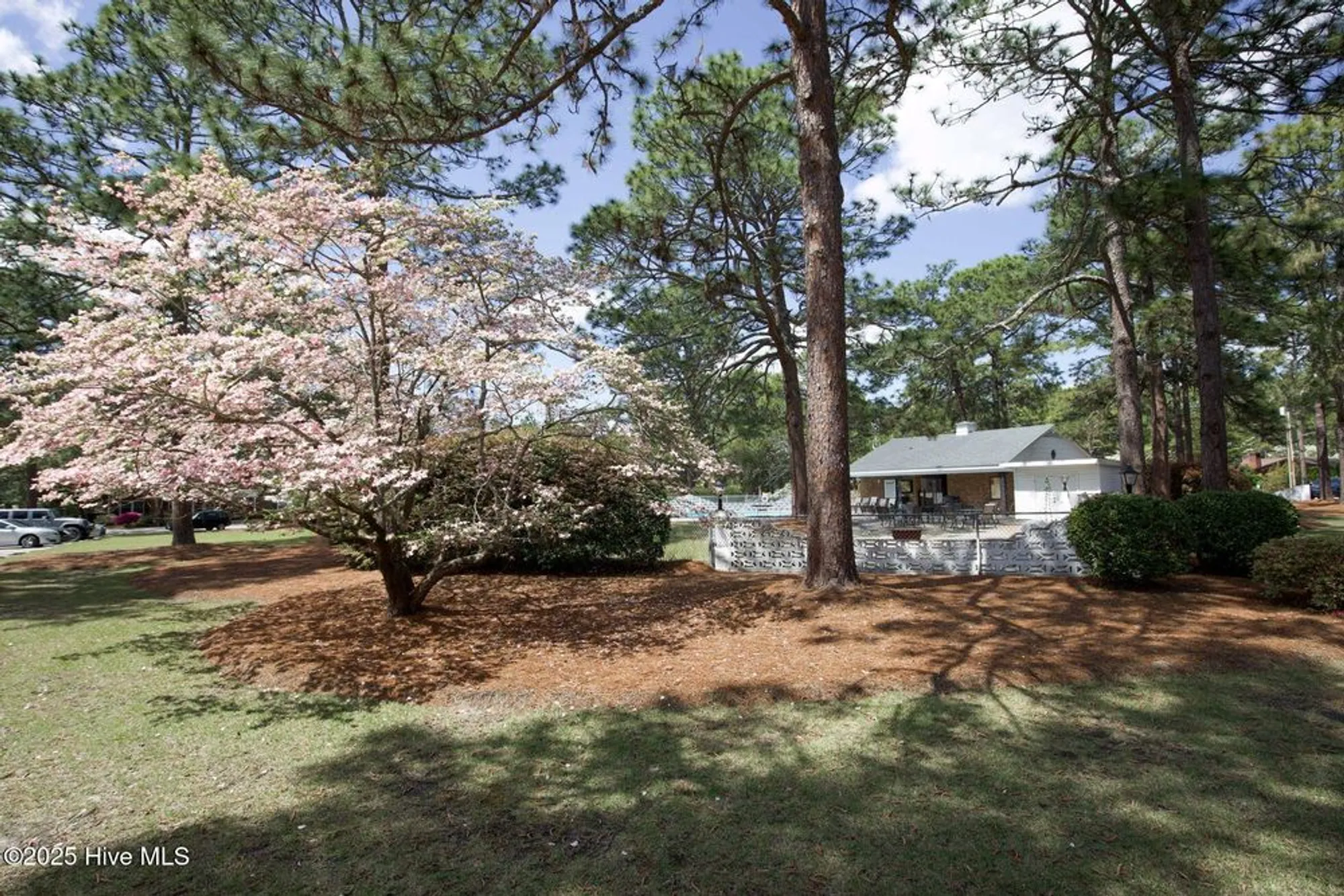 Property Slideshow image 25 of 28 | 317 driftwood cir unit b, Southern Pines, NC, 28387