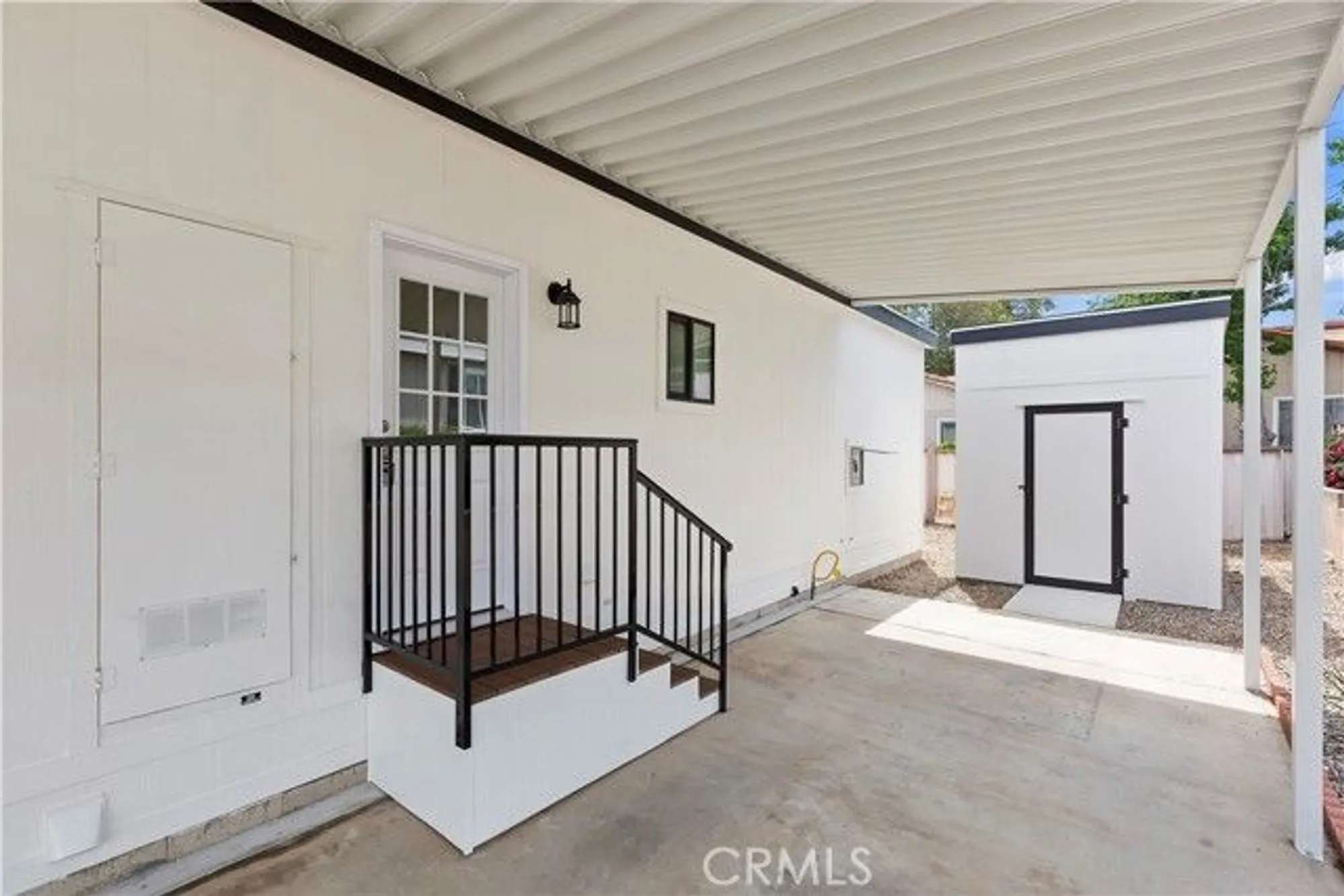 Property Slideshow image 7 of 38 | 991 norwich way, Corona, CA, 92882