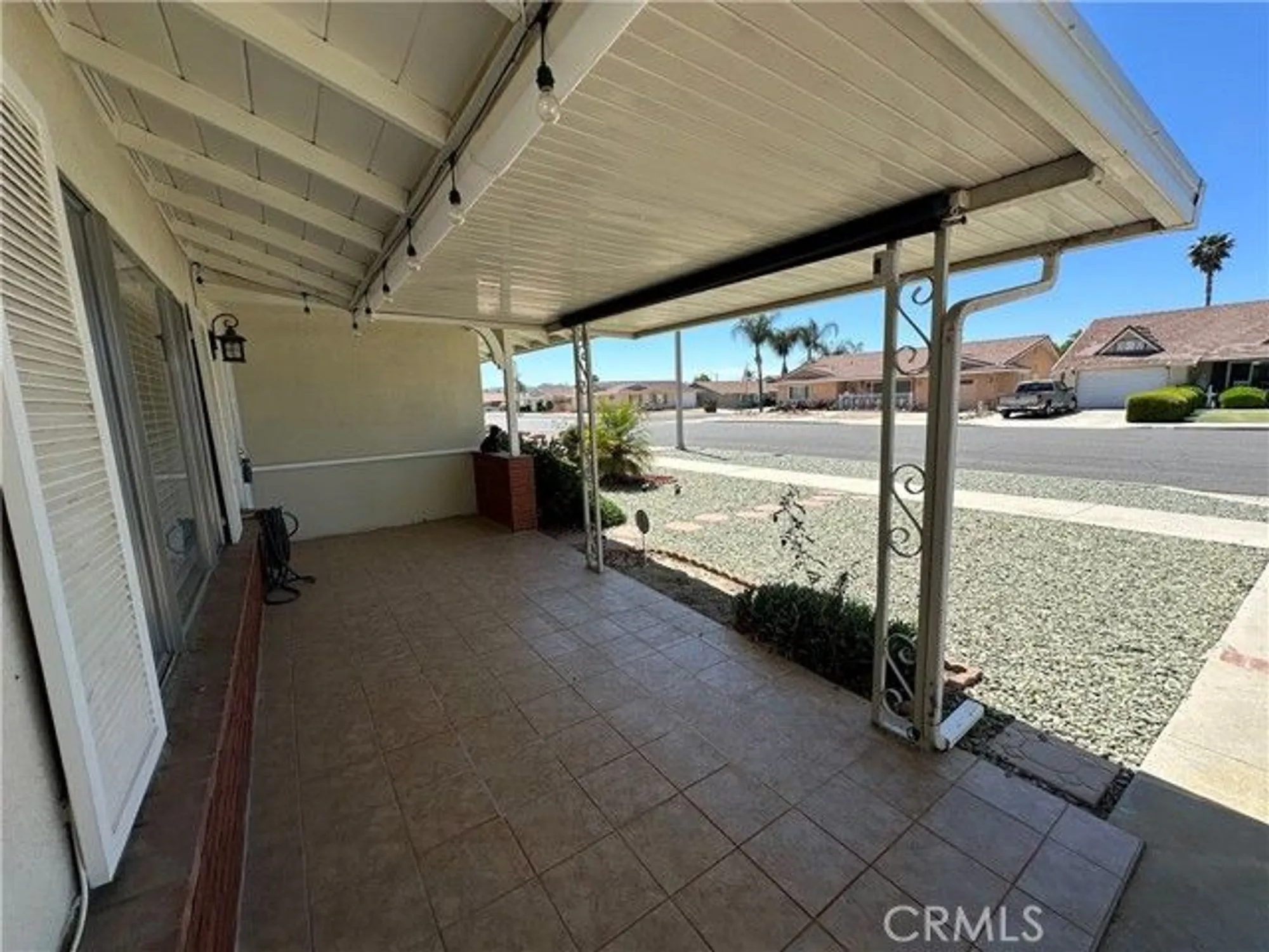 Property Slideshow image 4 of 19 | 410 panorama dr, Hemet, CA, 92543