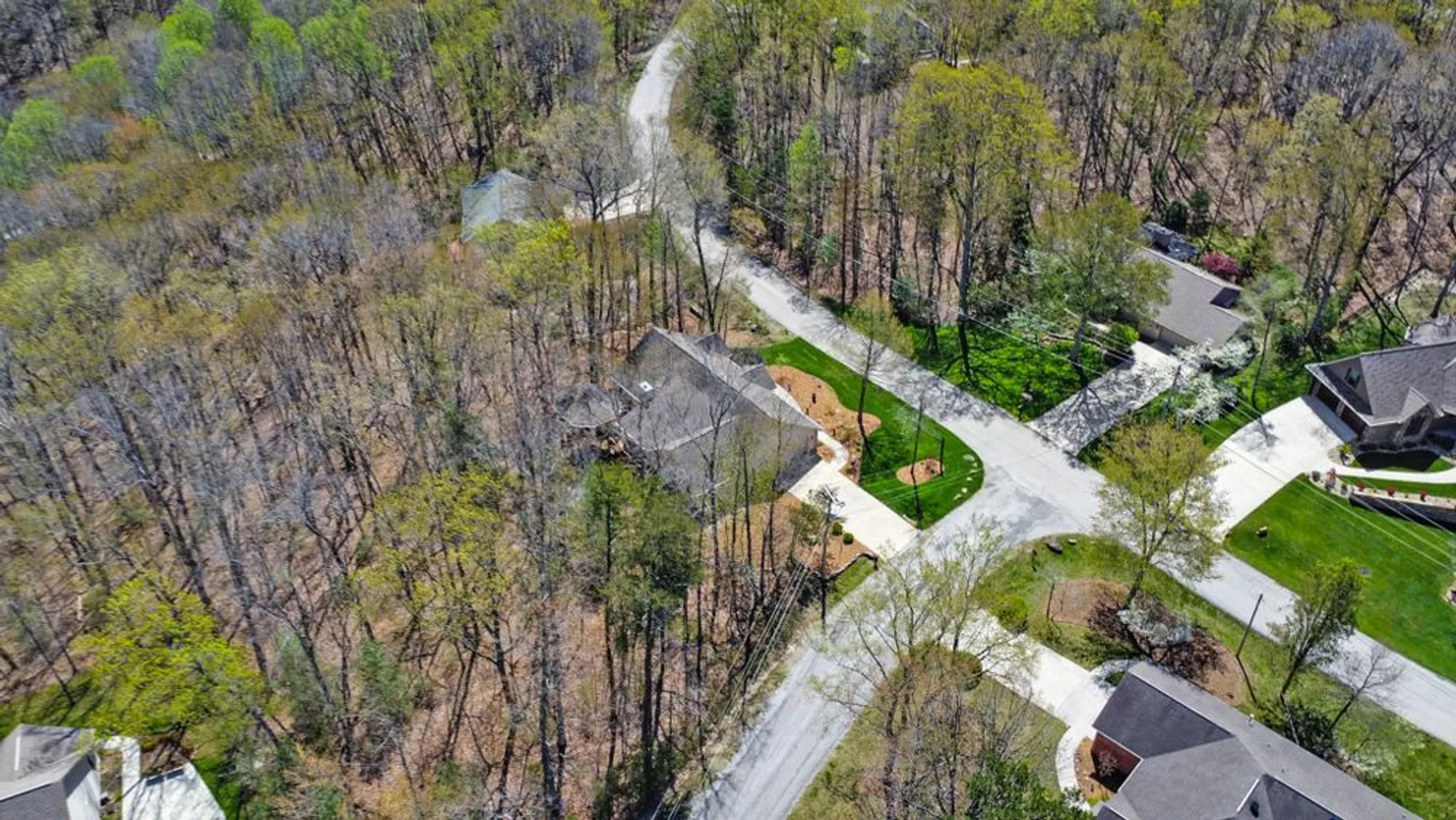 Property Slideshow image 44 of 44 | 10 claremont cir, Crossville, TN, 38558