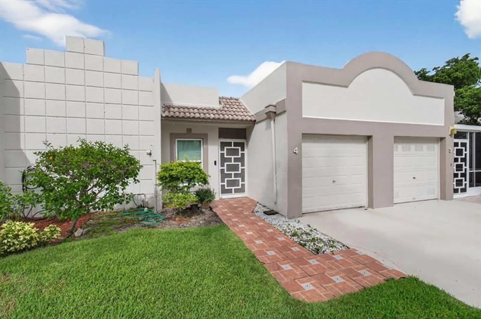 Property Slideshow image 6 of 67 | 19000 stewart cir apt 4, Boca Raton, FL, 33496