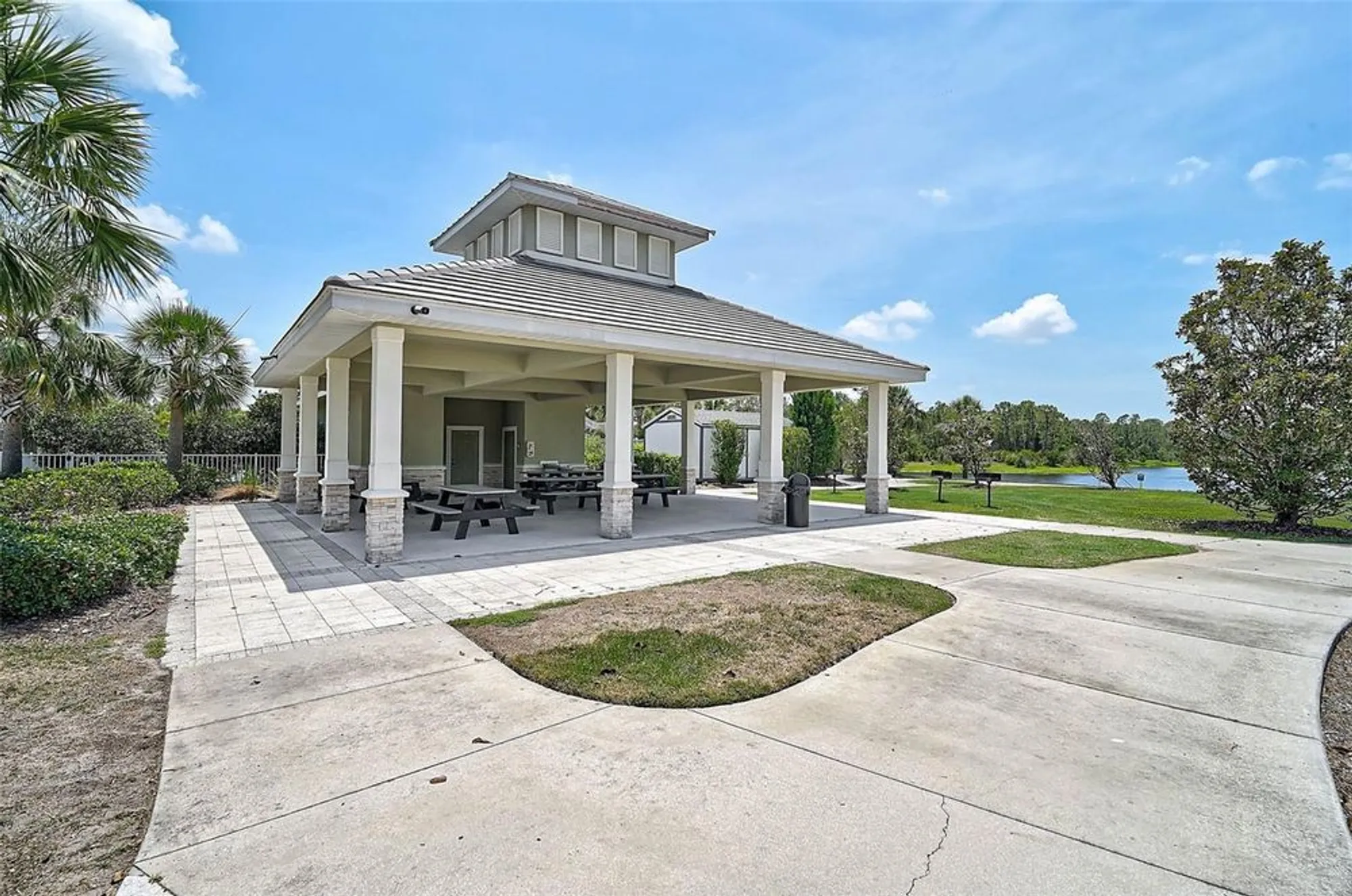 Property Slideshow image 46 of 54 | 12624 sagewood dr, Venice, FL, 34293