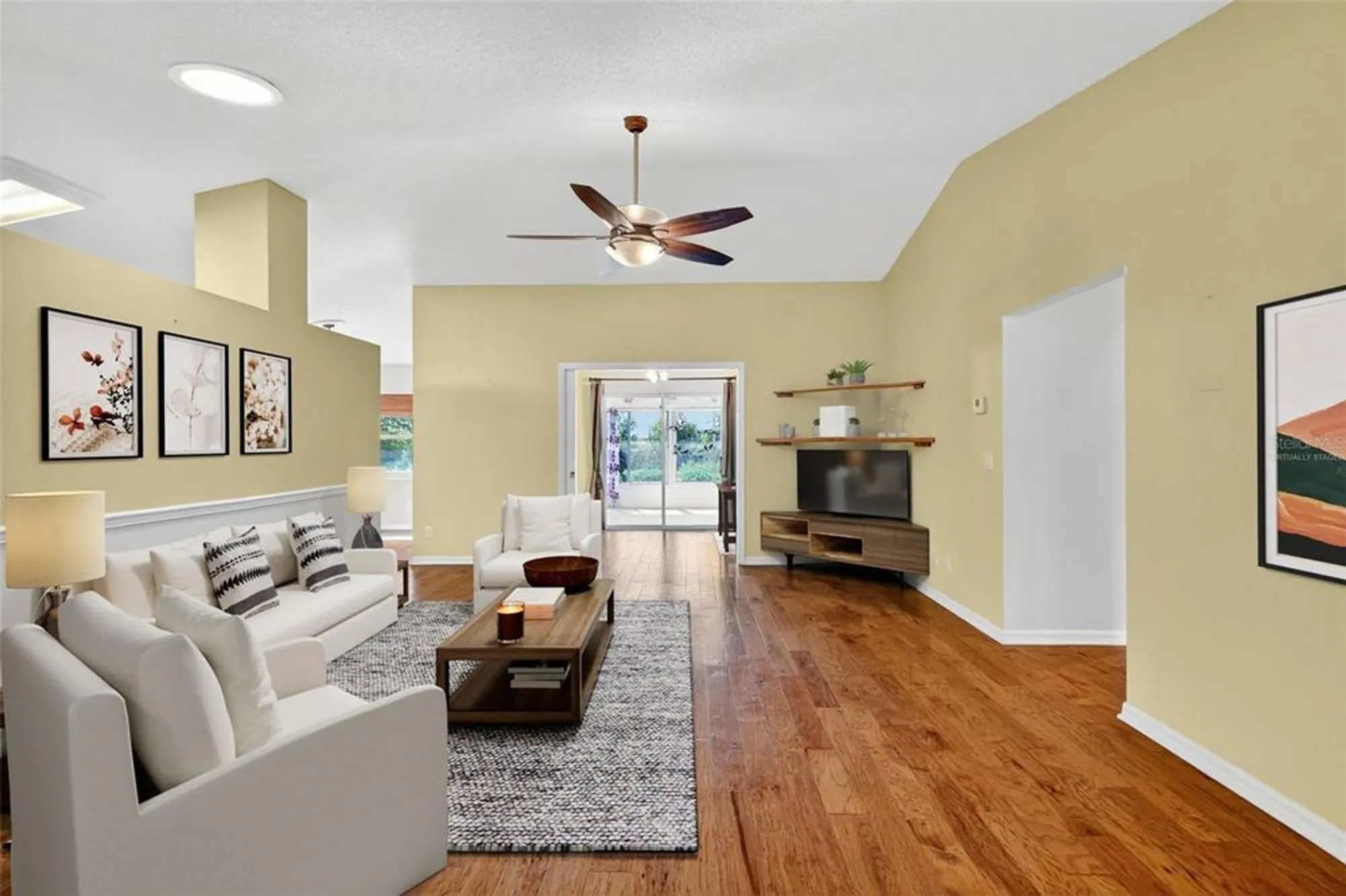 Property Slideshow image 8 of 69 | 21902 king henry ave, Leesburg, FL, 34748