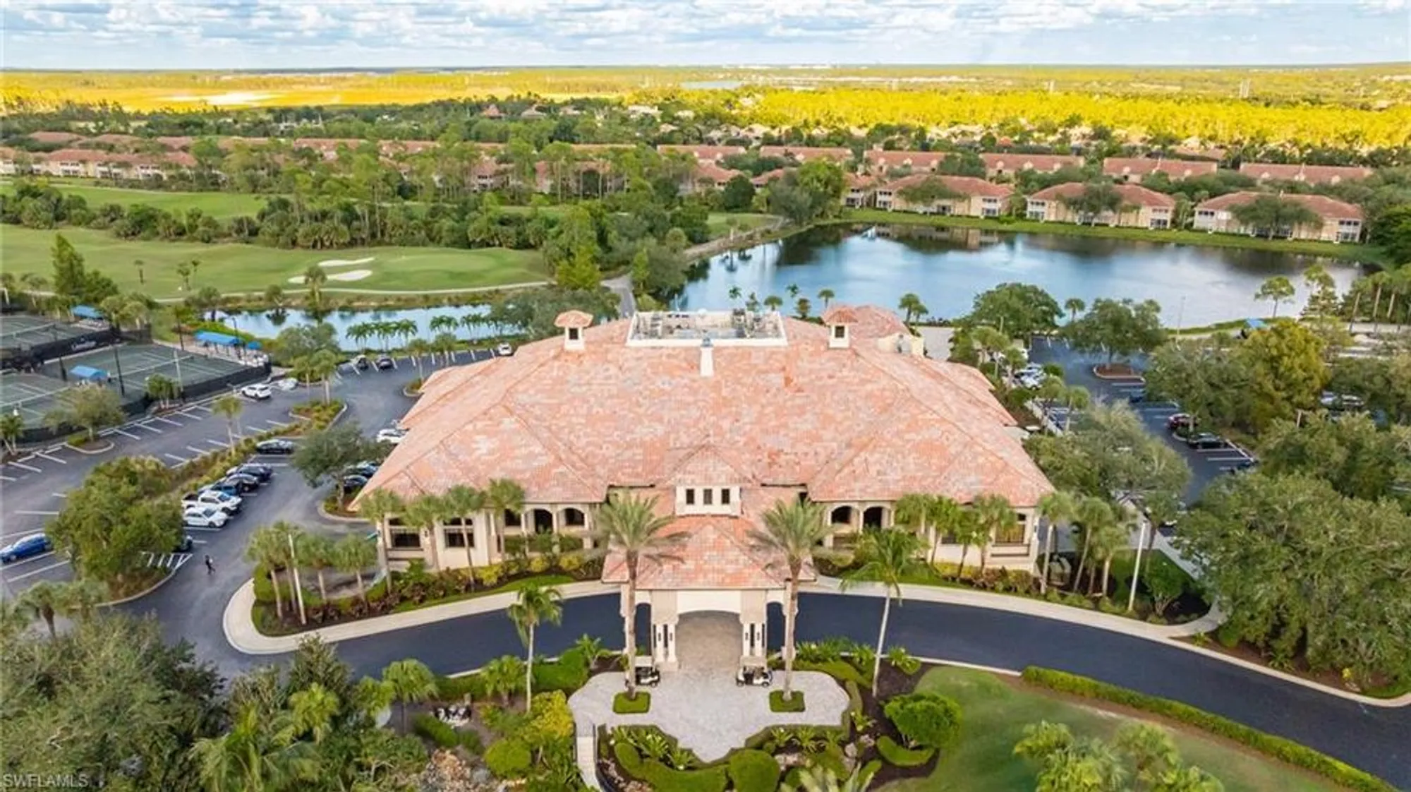 Property Slideshow image 30 of 37 | 20211 burnside pl 203, Estero, FL, 33928