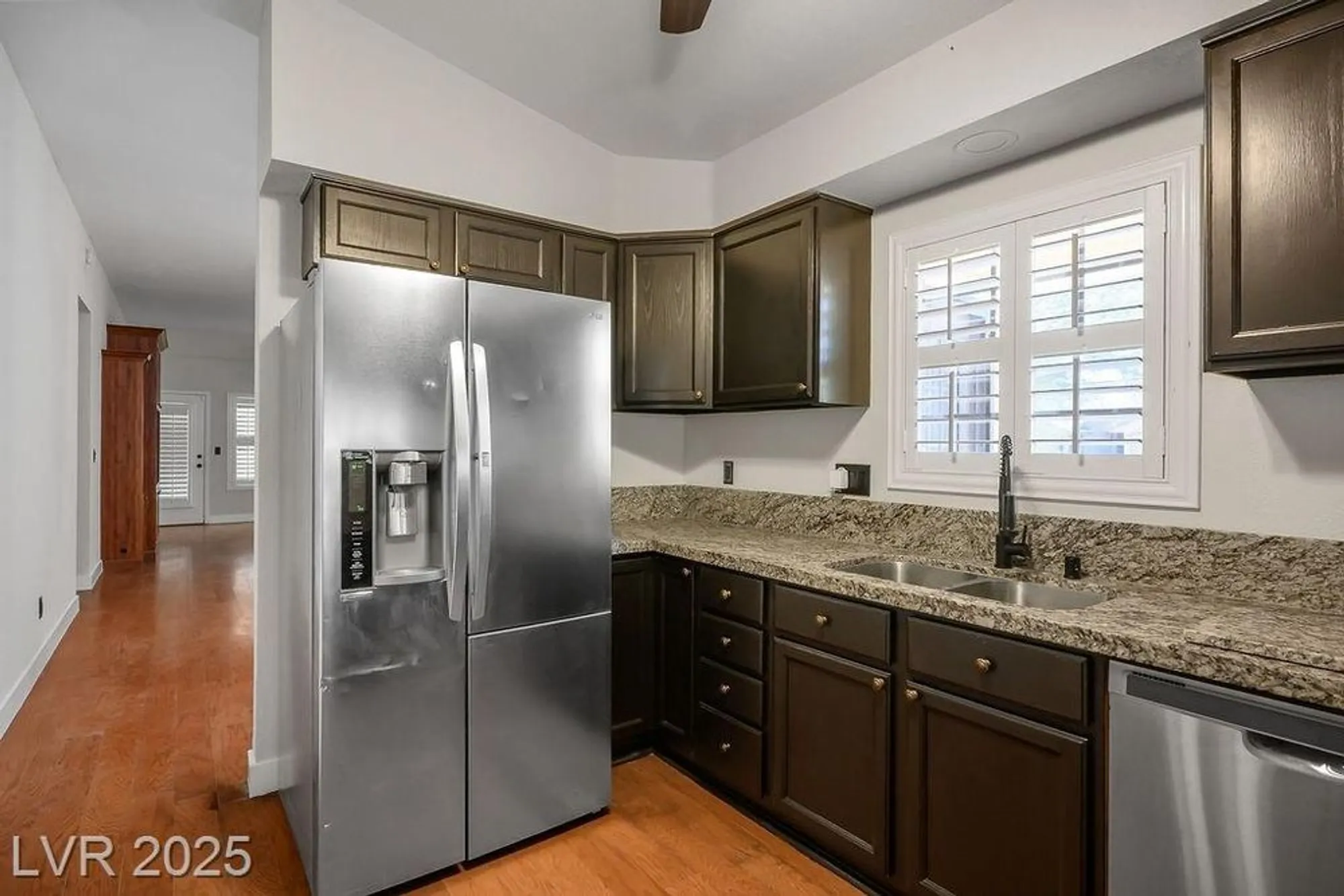 Property Slideshow image 19 of 32 | 4824 lawnwood ct, Las Vegas, NV, 89130