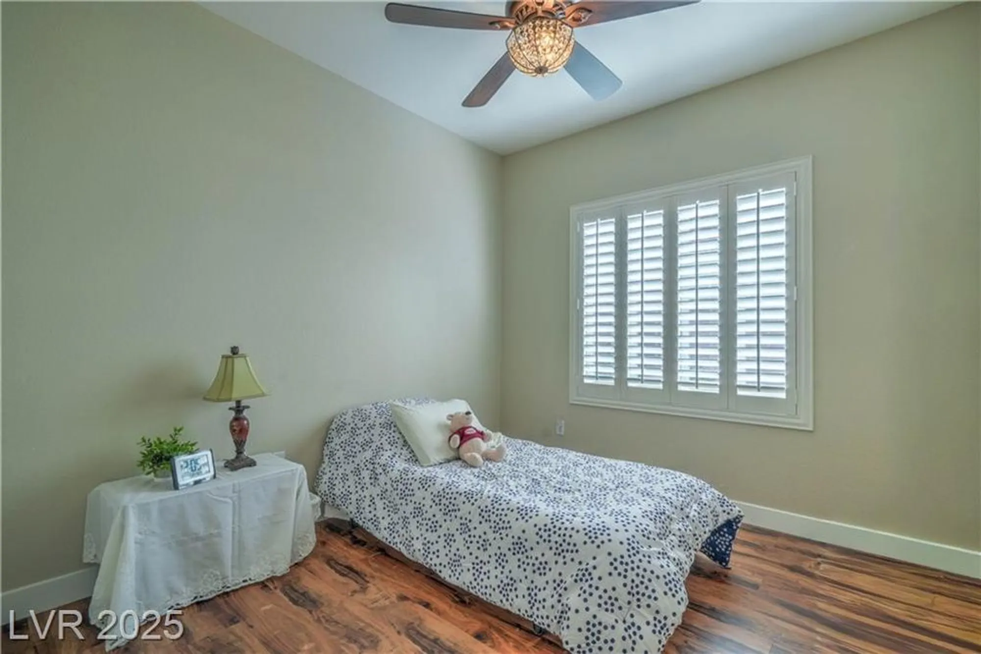 Property Slideshow image 14 of 21 | 2085 desert woods dr, Henderson, NV, 89012