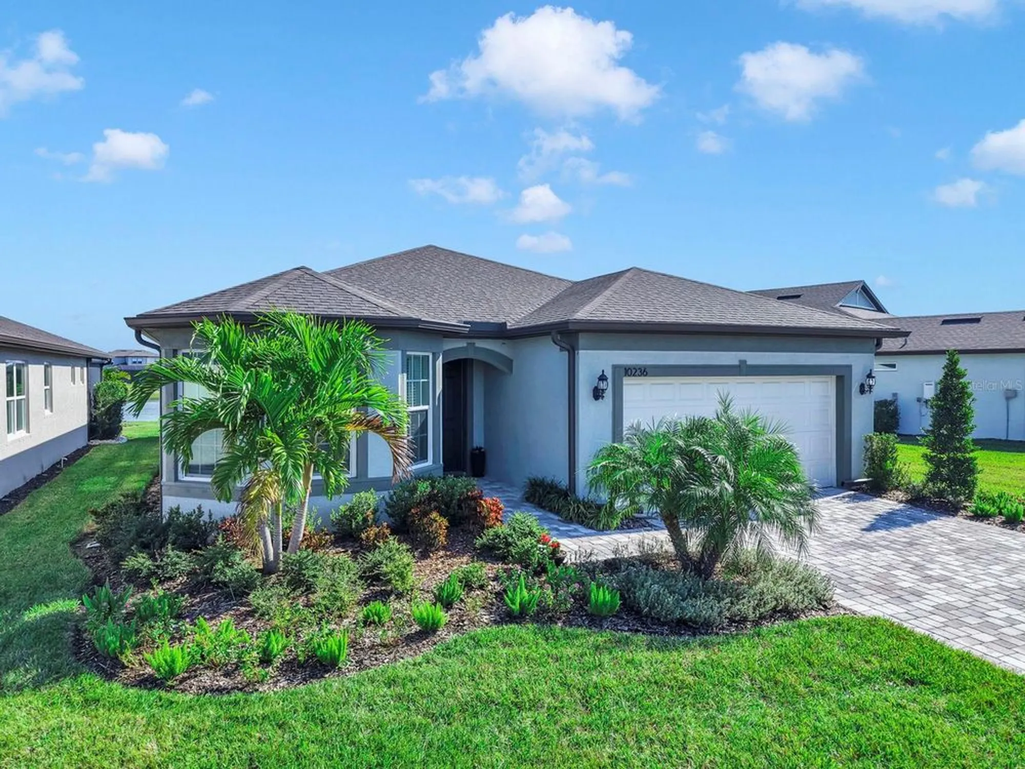 Property Slideshow image 10 of 91 | 10236 coastal shores dr, Parrish, FL, 34219