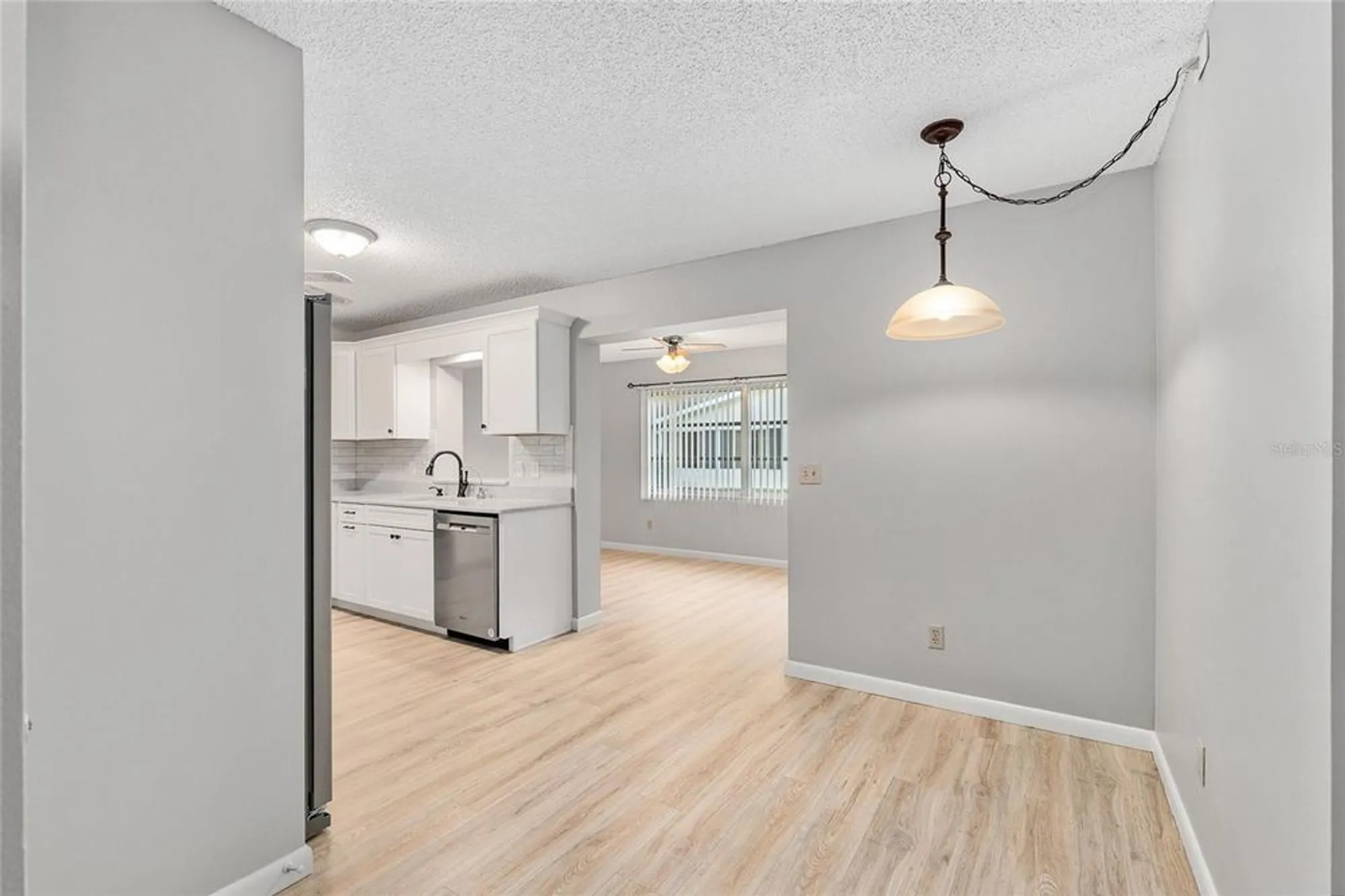 Property Slideshow image 19 of 51 | 8532 sw 93rd pl b, Ocala, FL, 34481