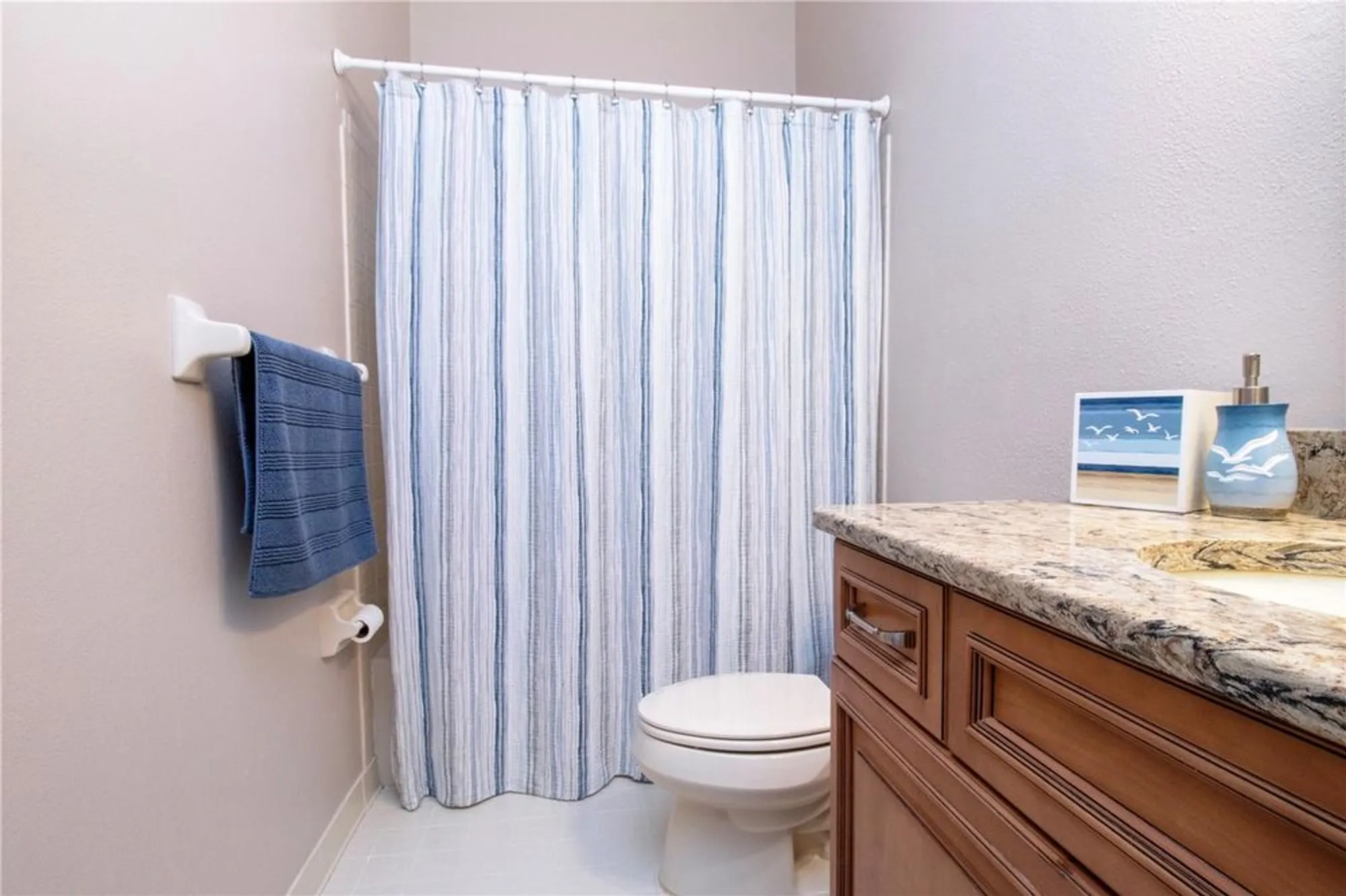 Property Slideshow image 25 of 39 | 5273 heron way # 202, Sarasota, FL, 34231