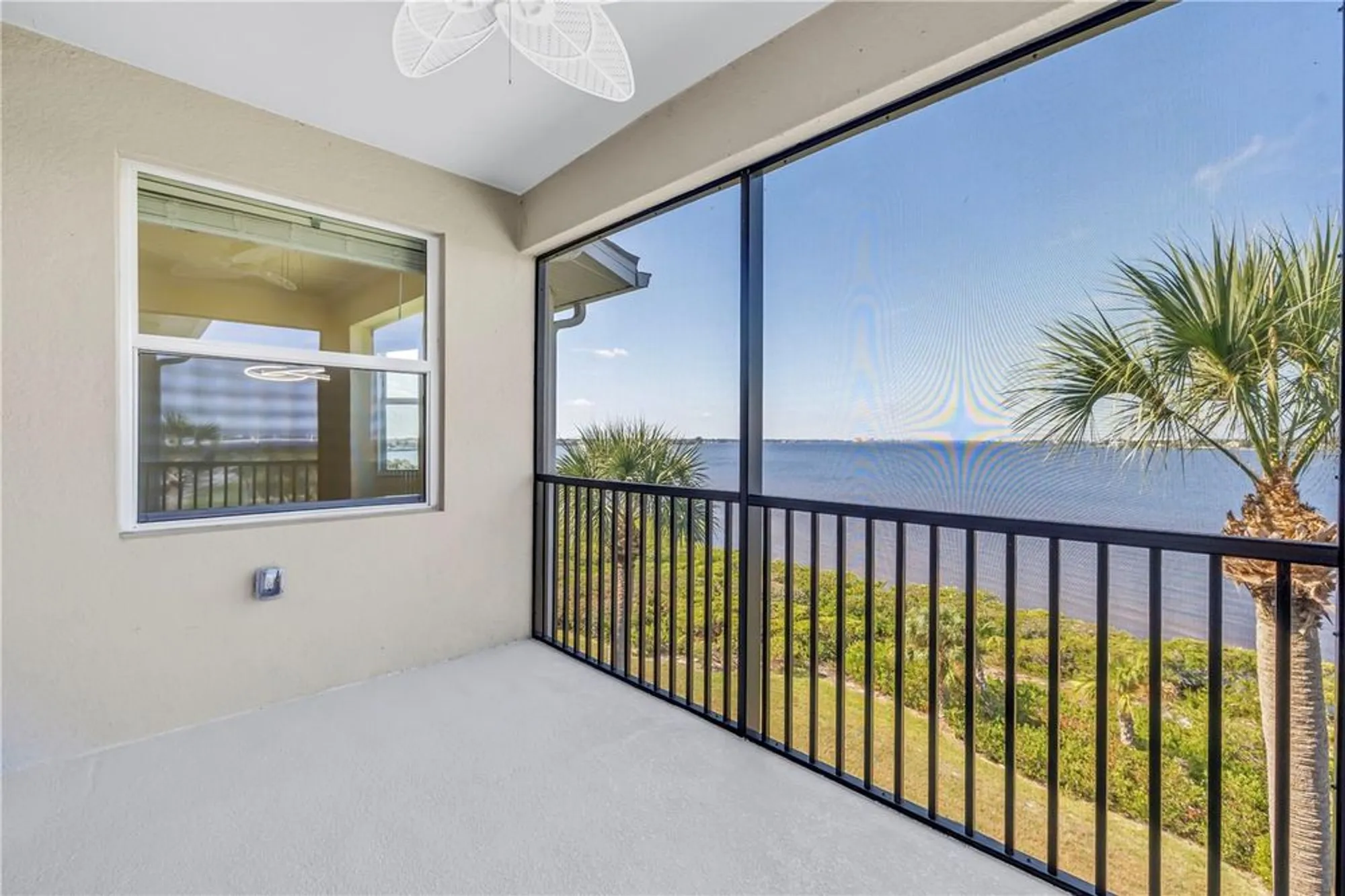 Property Slideshow image 45 of 67 | 1030 tidewater shores loop 405, Bradenton, FL, 34208
