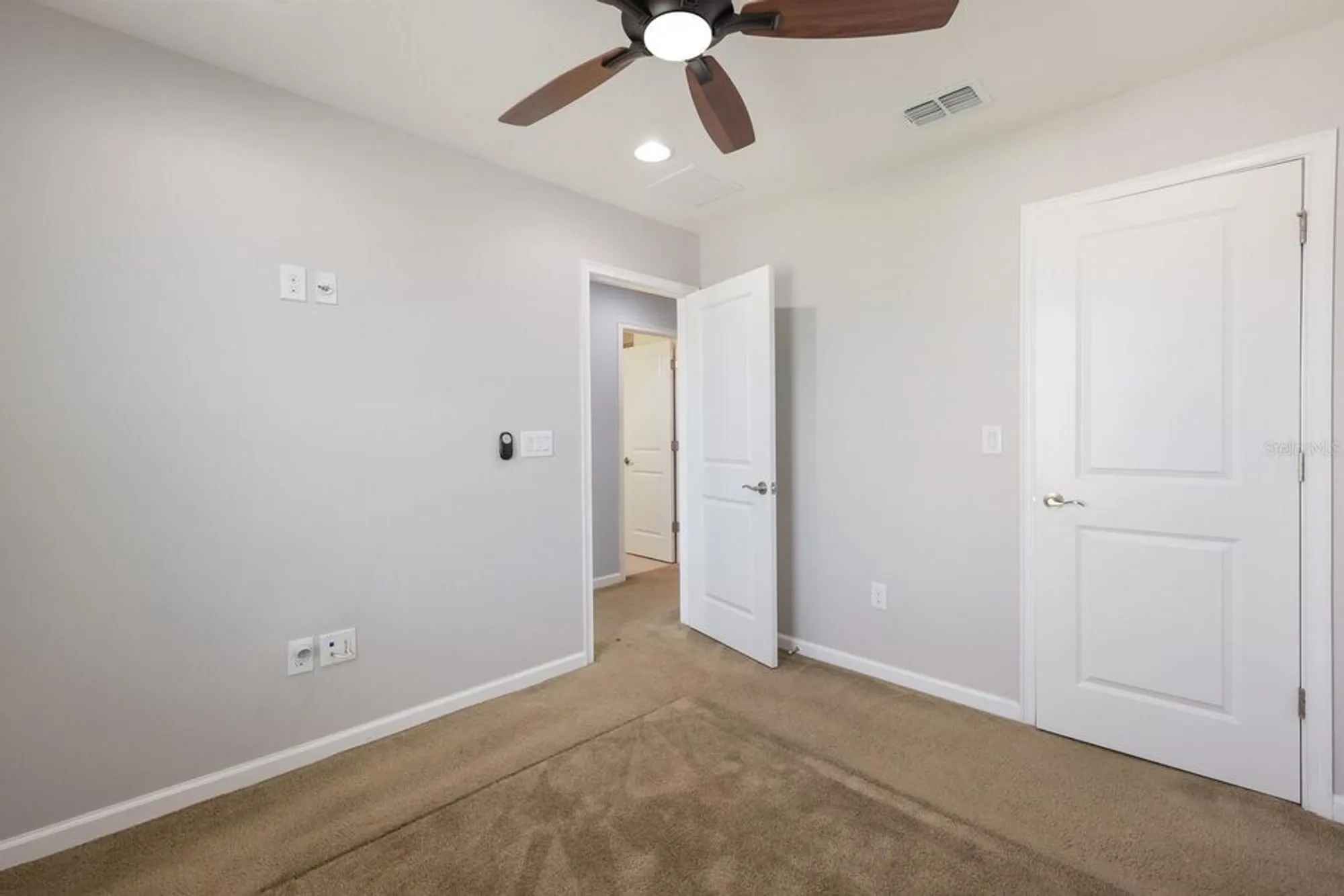 Property Slideshow image 24 of 41 | 5237 blossom cv, Lakewood Ranch, FL, 34211