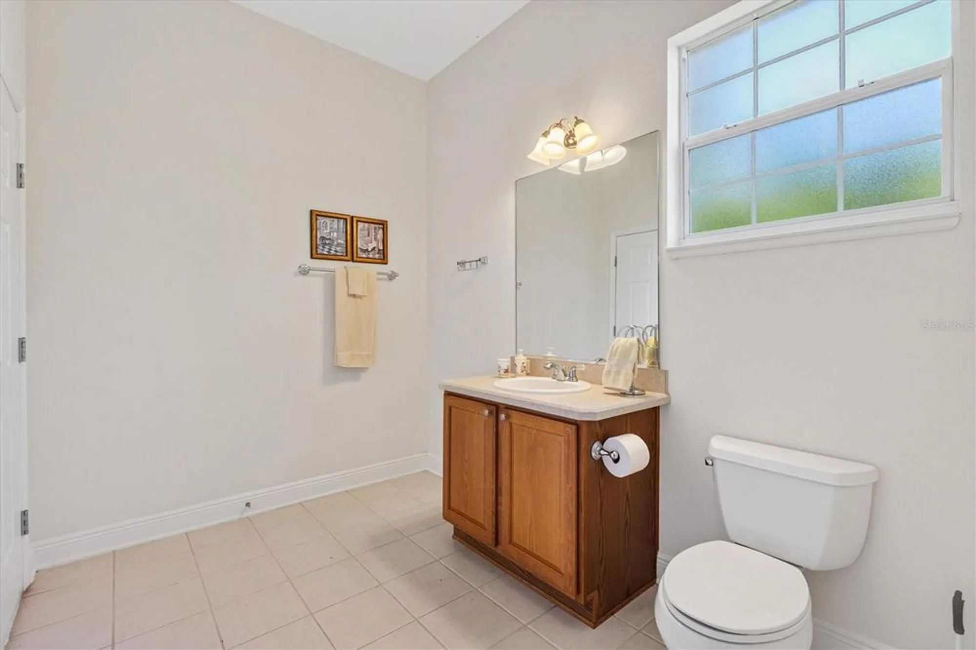 Property Slideshow image 40 of 60 | 664 ternberry forest dr, The Villages, FL, 32162