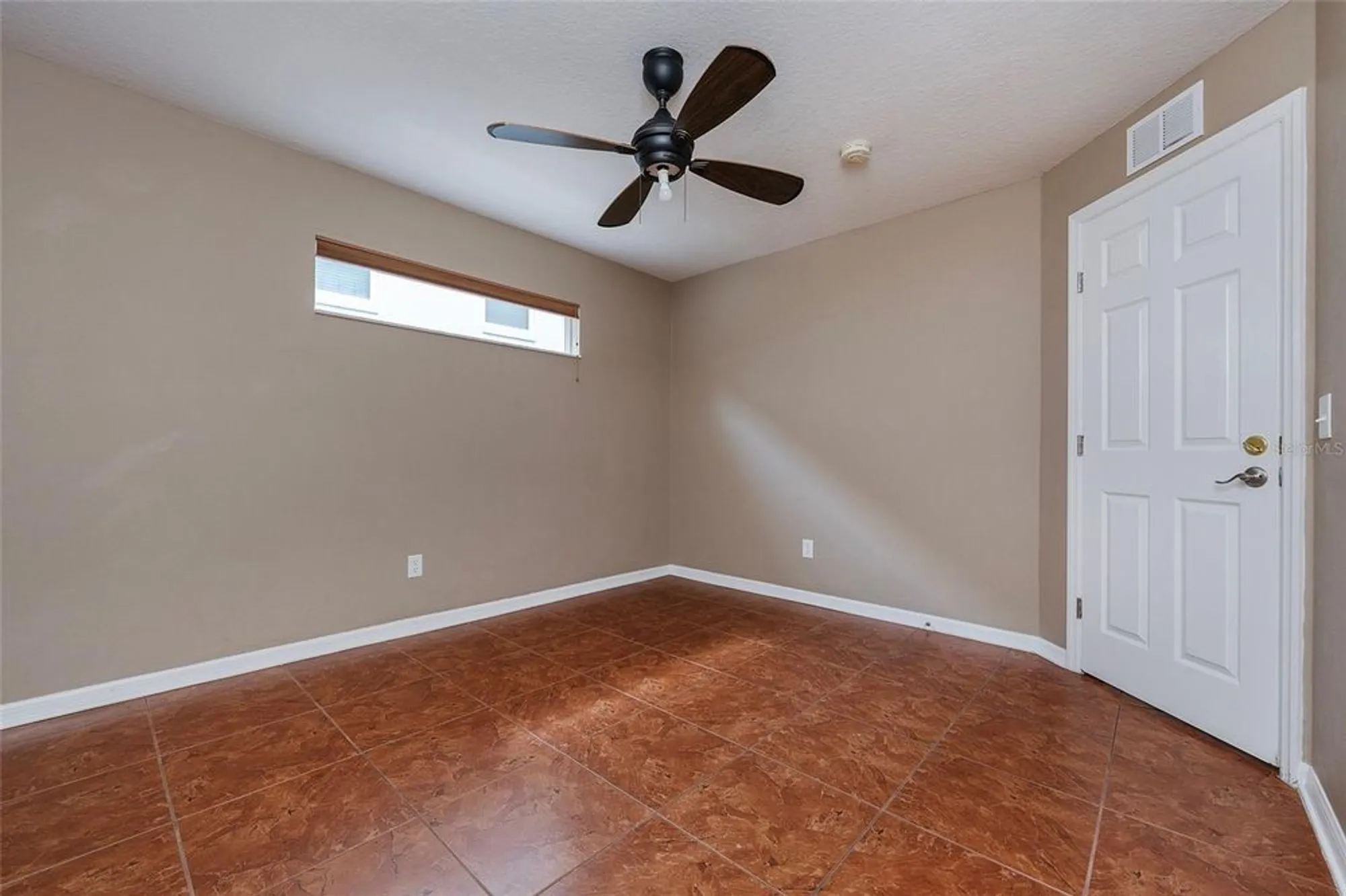 Property Slideshow image 11 of 66 | 6065 spruce point cir, Port Orange, FL, 32128
