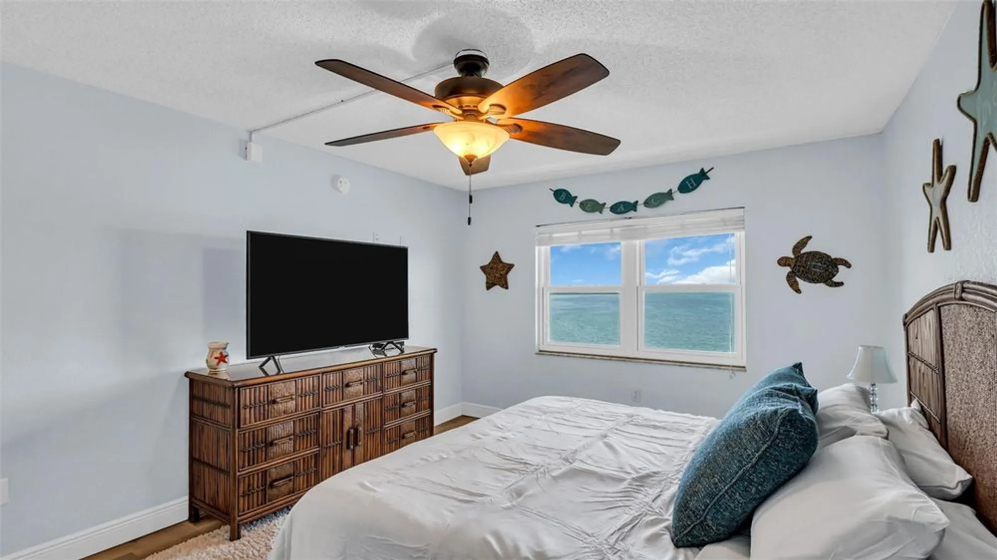 Property Slideshow image 17 of 28 | 9 haig pl 806, Dunedin, FL, 34698