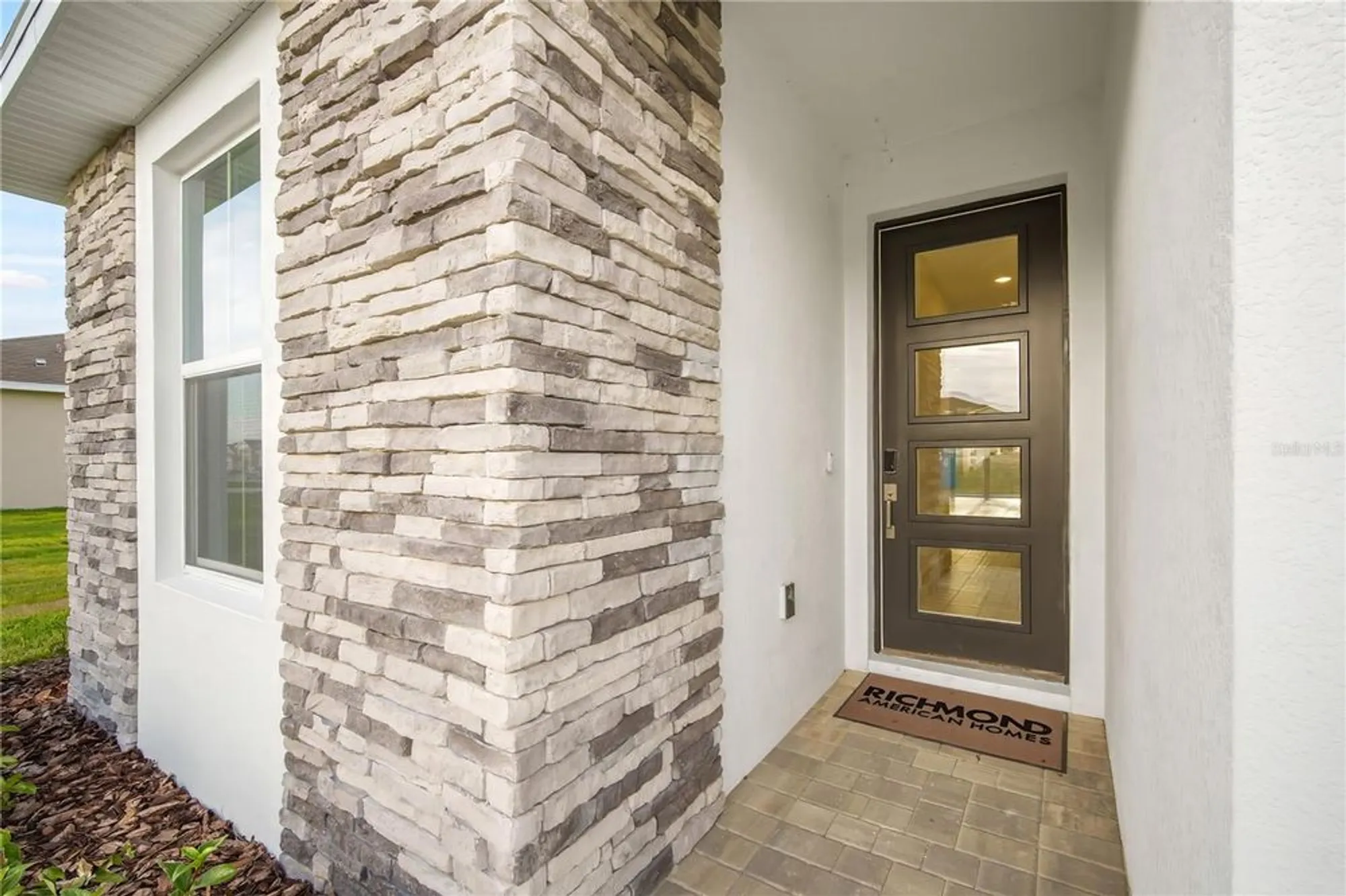 Property Slideshow image 5 of 43 | 9127 players dr, Weeki Wachee, FL, 34613