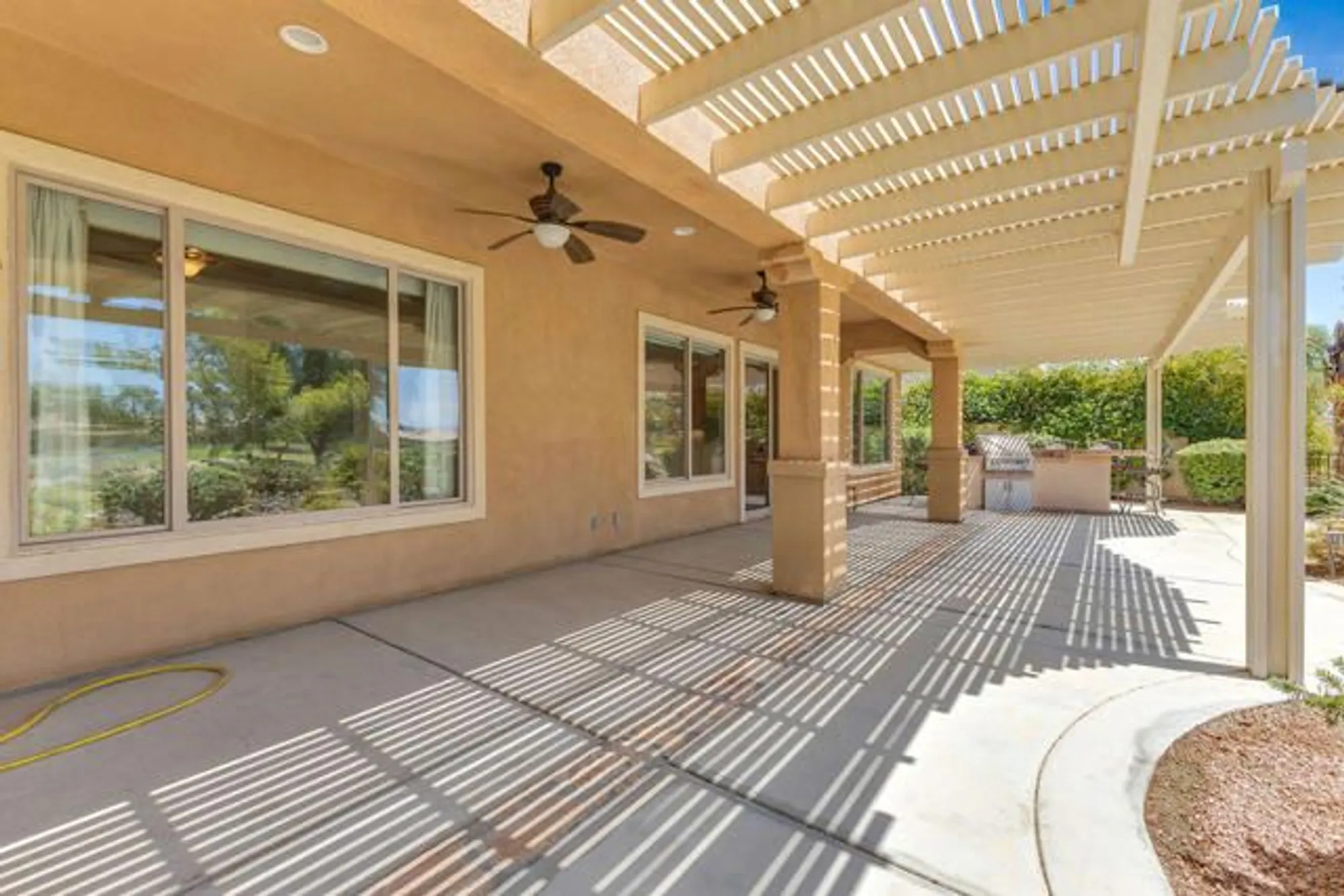 Property Slideshow image 36 of 47 | 81183 avenida tres lagunas, Indio, CA, 92203