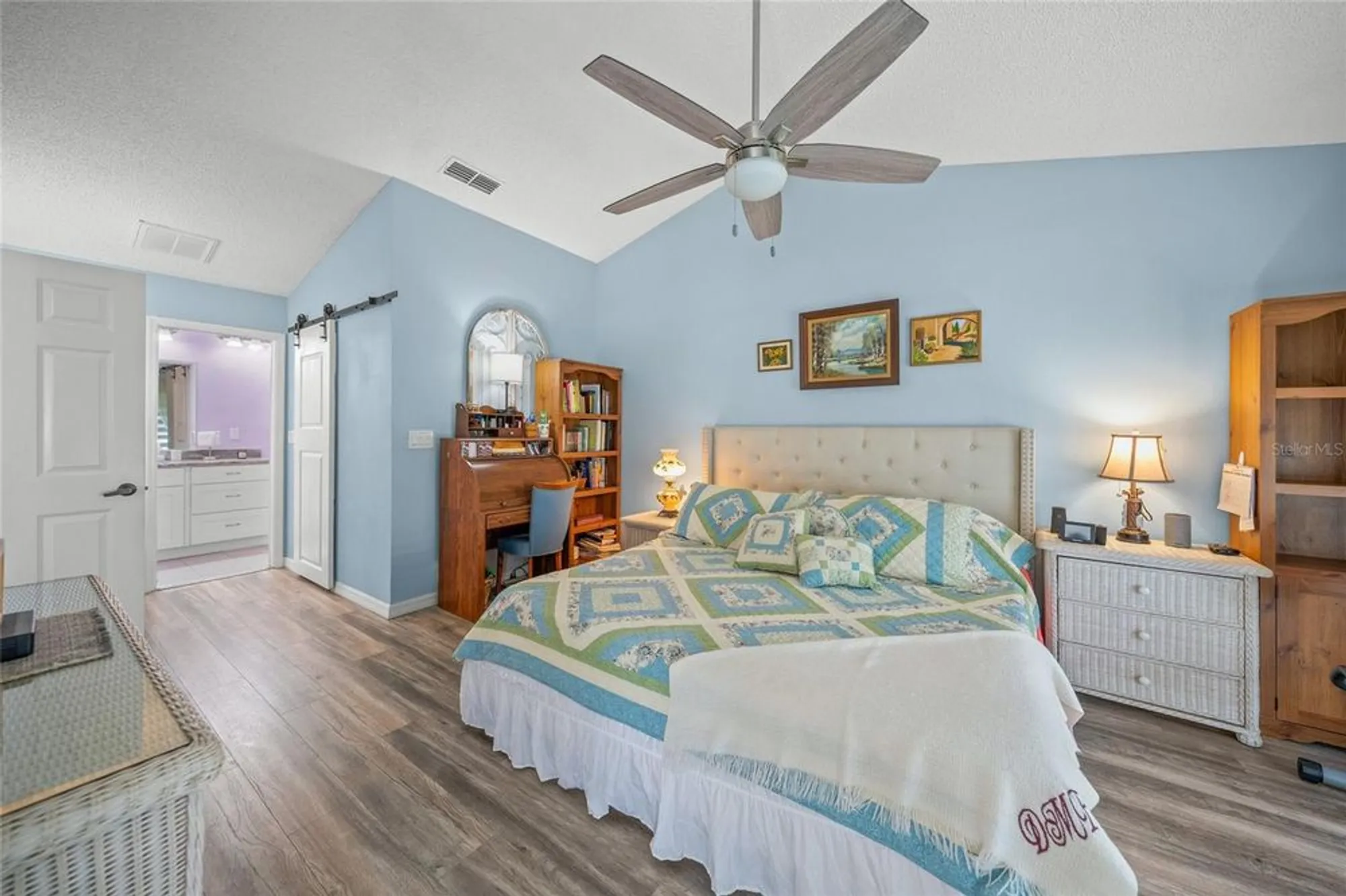 Property Slideshow image 21 of 51 | 5958 clubside dr, Sarasota, FL, 34243