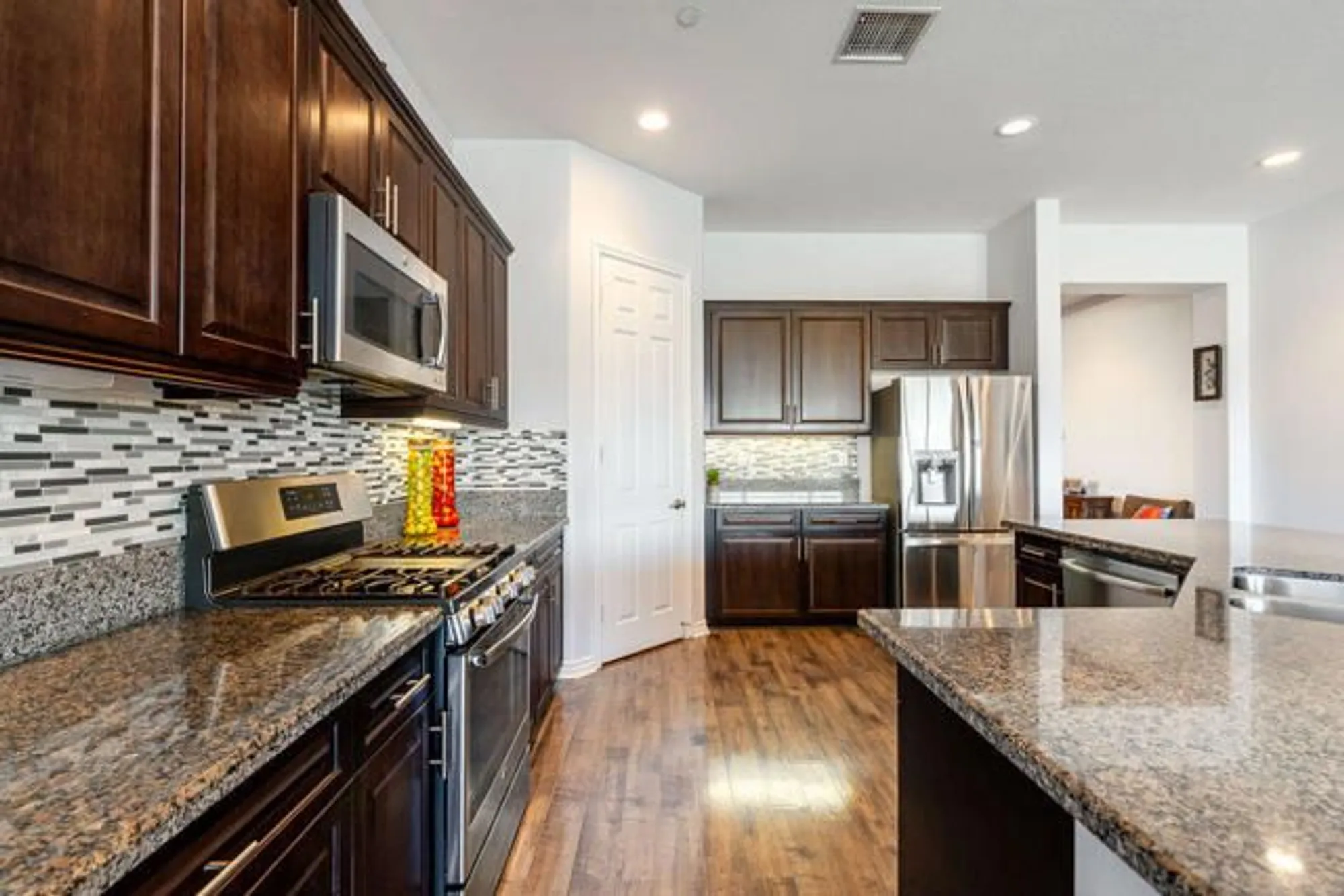 Property Slideshow image 17 of 72 | 85115 stazzano pl, Indio, CA, 92203