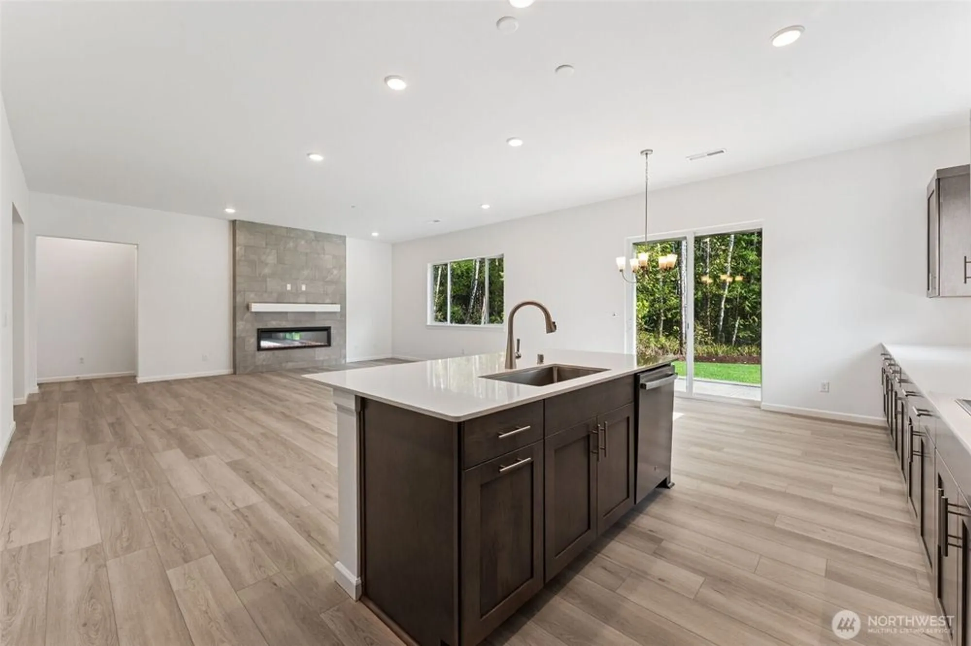 Property Slideshow image 7 of 15 | 51 mccartney peak # 74, Port Ludlow, WA, 98365