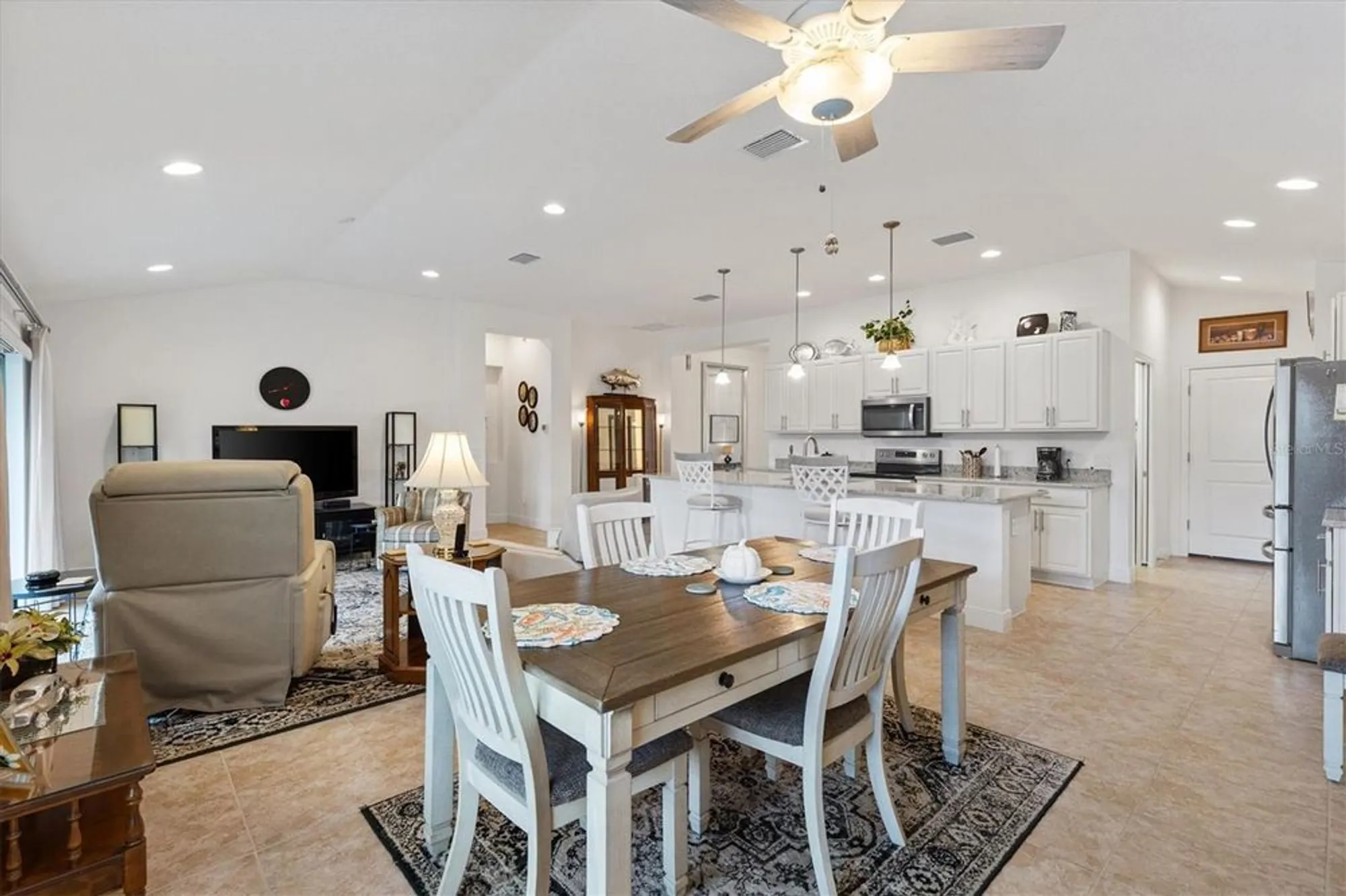 Property Slideshow image 15 of 41 | 10404 silver maple ave, Oxford, FL, 34484