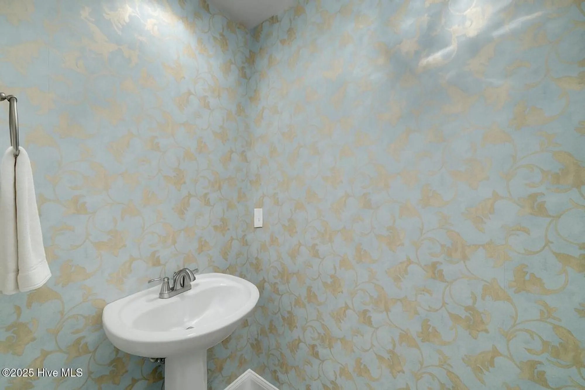 Property Slideshow image 28 of 114 | 3012 cobden ct, Leland, NC, 28451