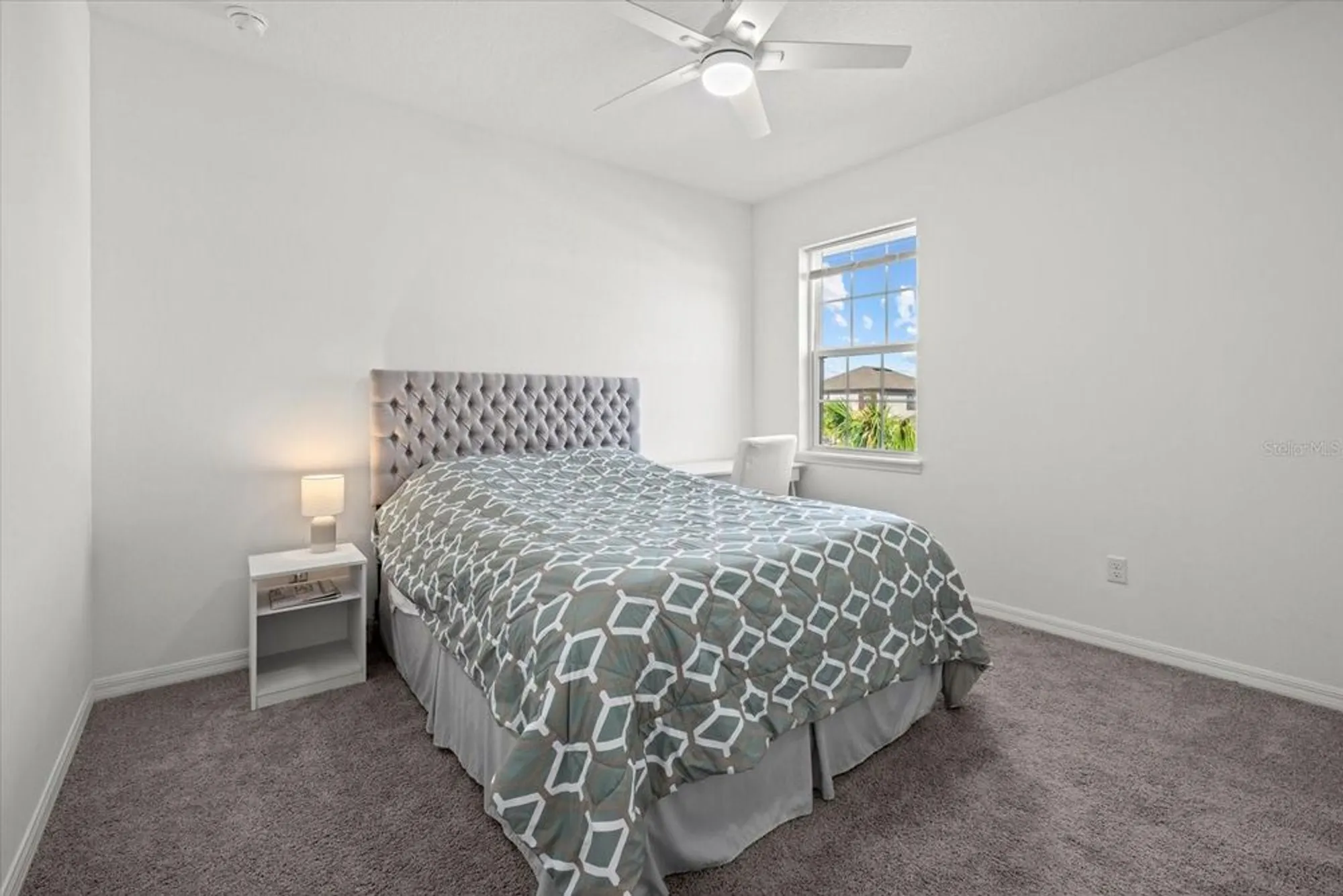 Property Slideshow image 16 of 46 | 16226 paynes mill dr, Lakewood Ranch, FL, 34211