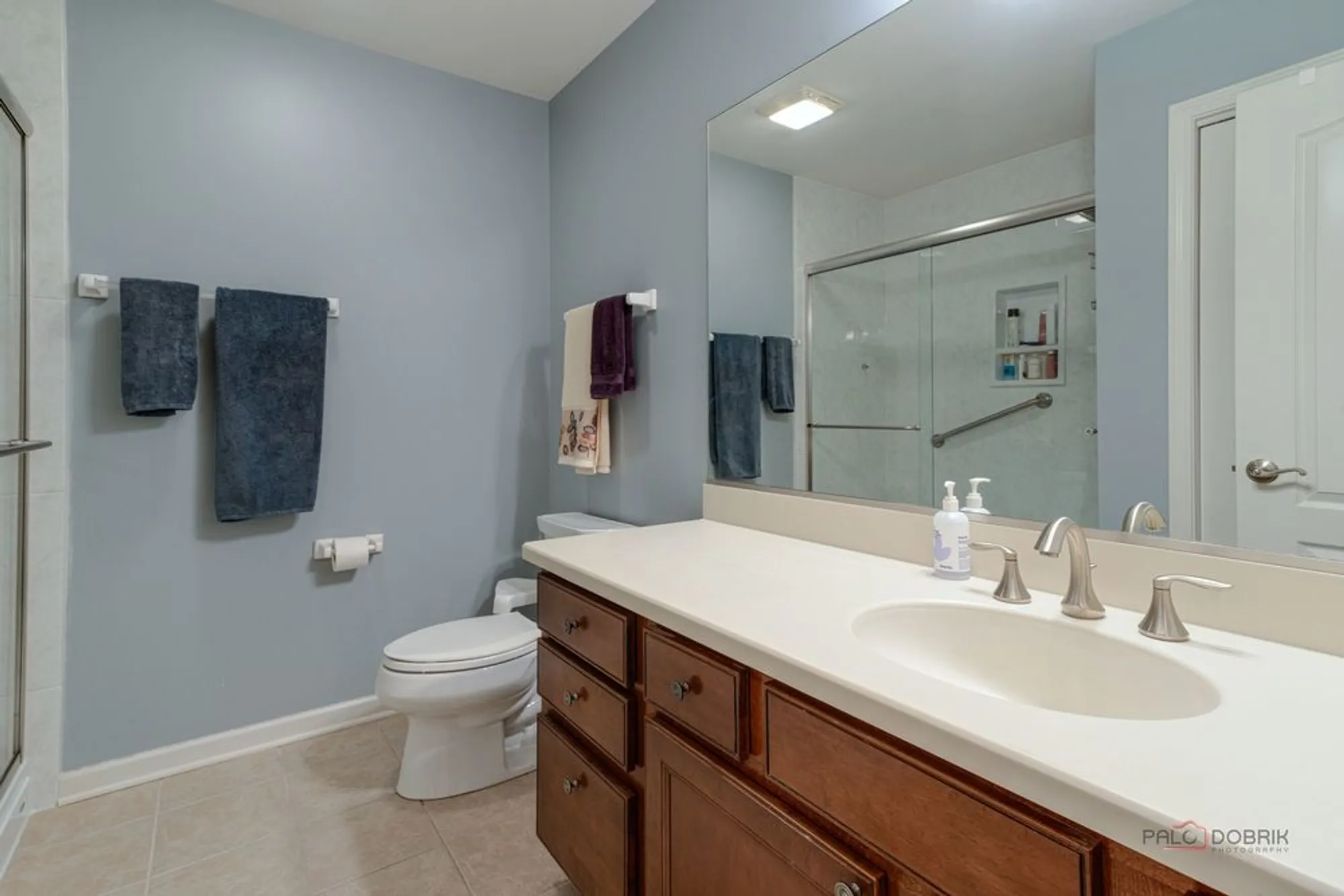 Property Slideshow image 29 of 36 | 1834 torrey pkwy, Libertyville, IL, 60048