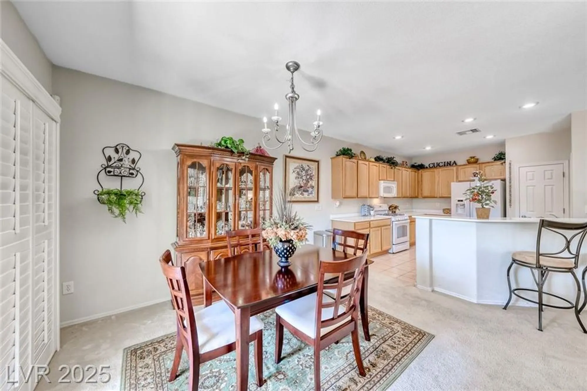 Property Slideshow image 14 of 55 | 2321 whites ferry ct, Henderson, NV, 89044