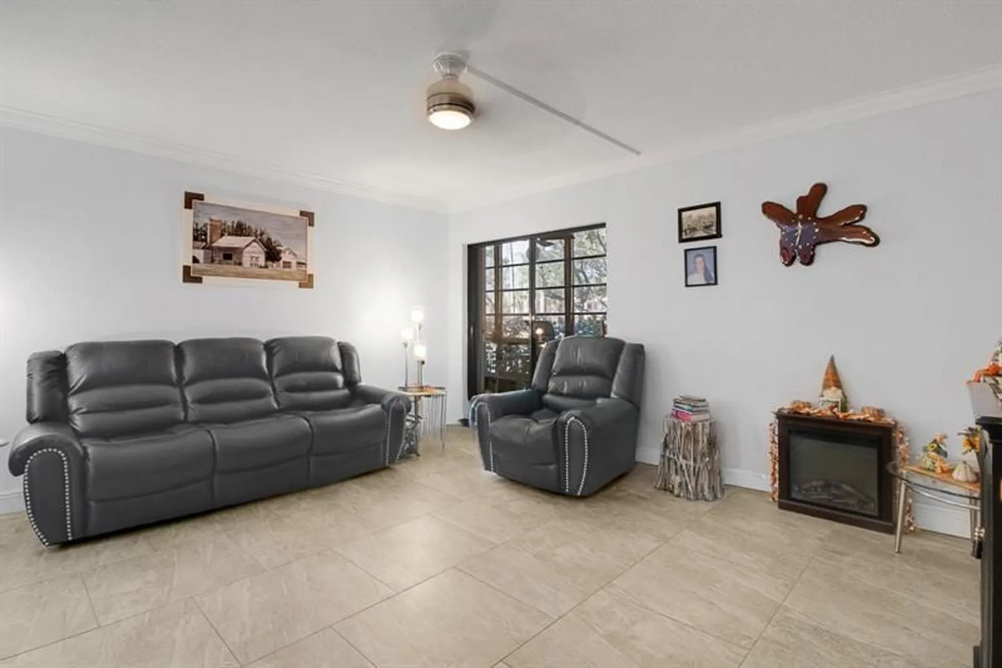Property Slideshow image 13 of 22 | 7194 ashmont cir # 112, Tamarac, FL, 33321