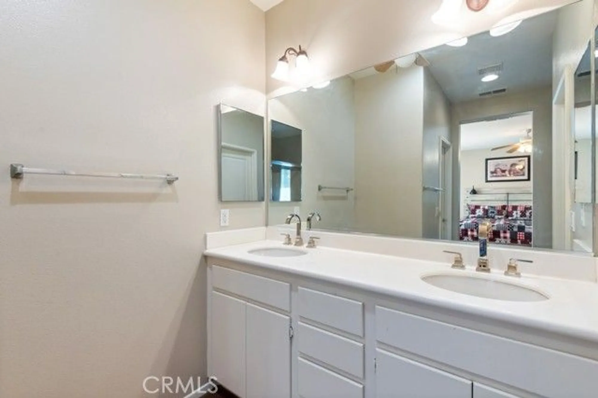 Property Slideshow image 23 of 30 | 7704 couples way, Hemet, CA, 92545