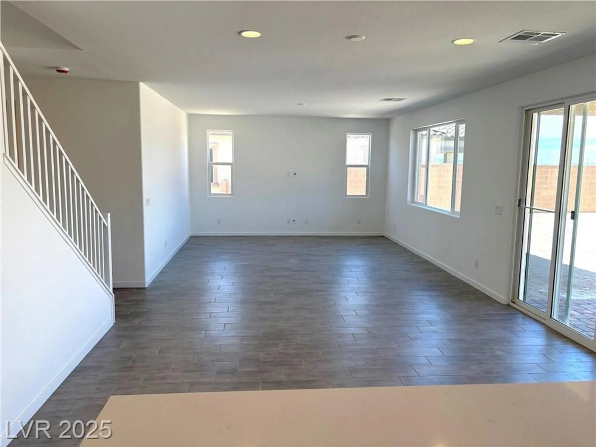 Property Slideshow image 18 of 33 | 5712 e badlands ln, Pahrump, NV, 89061