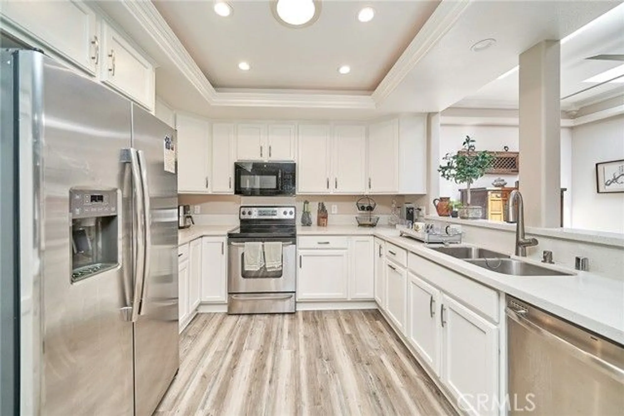 Property Slideshow image 10 of 24 | 96 calle aragon c, Laguna Woods, CA, 92637