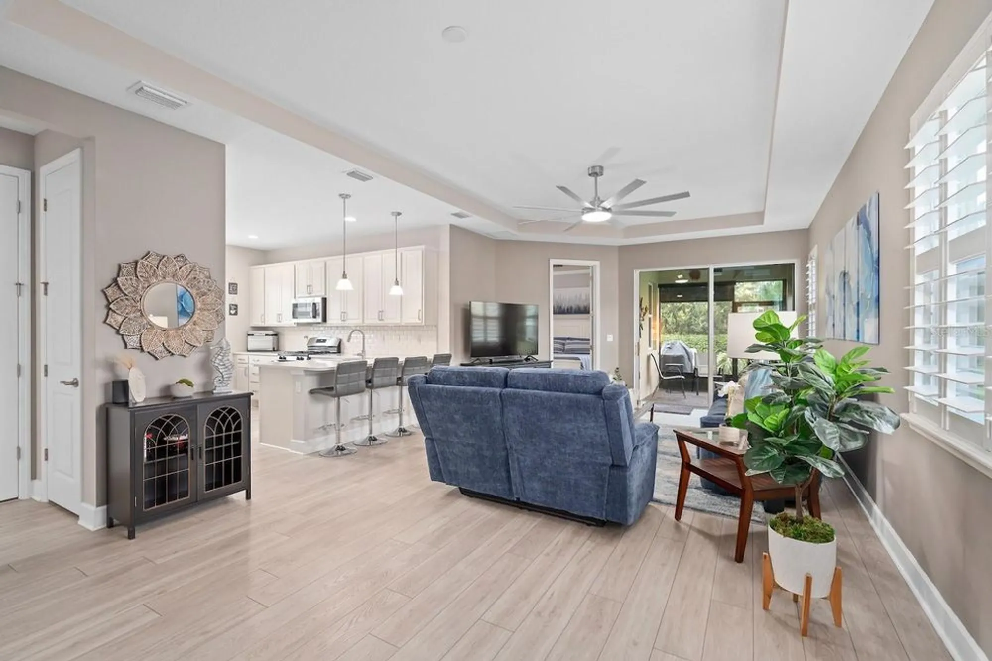 Property Slideshow image 5 of 36 | 213 old moss cir, Deland, FL, 32724