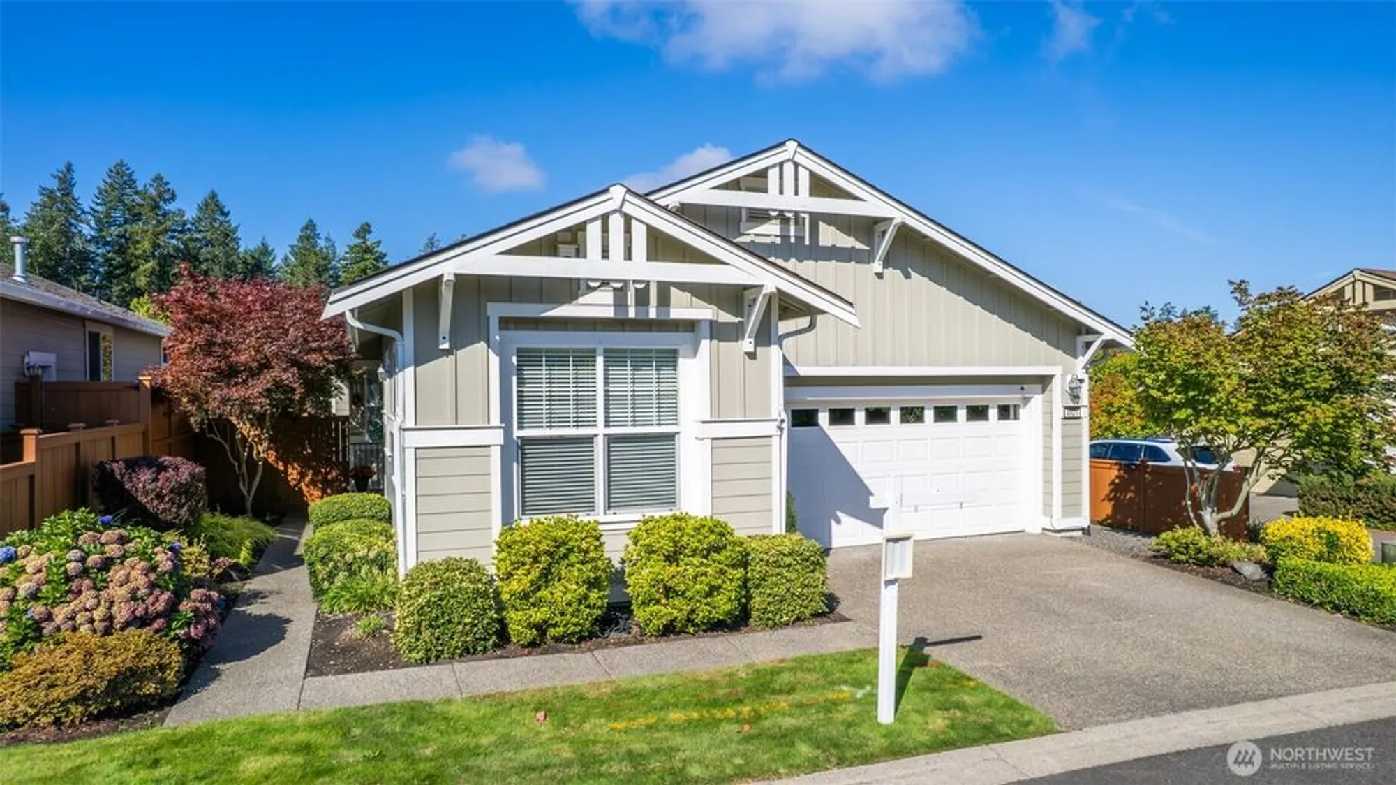 Property Slideshow image 3 of 38 | 4921 spokane ct, Lacey, WA, 98516