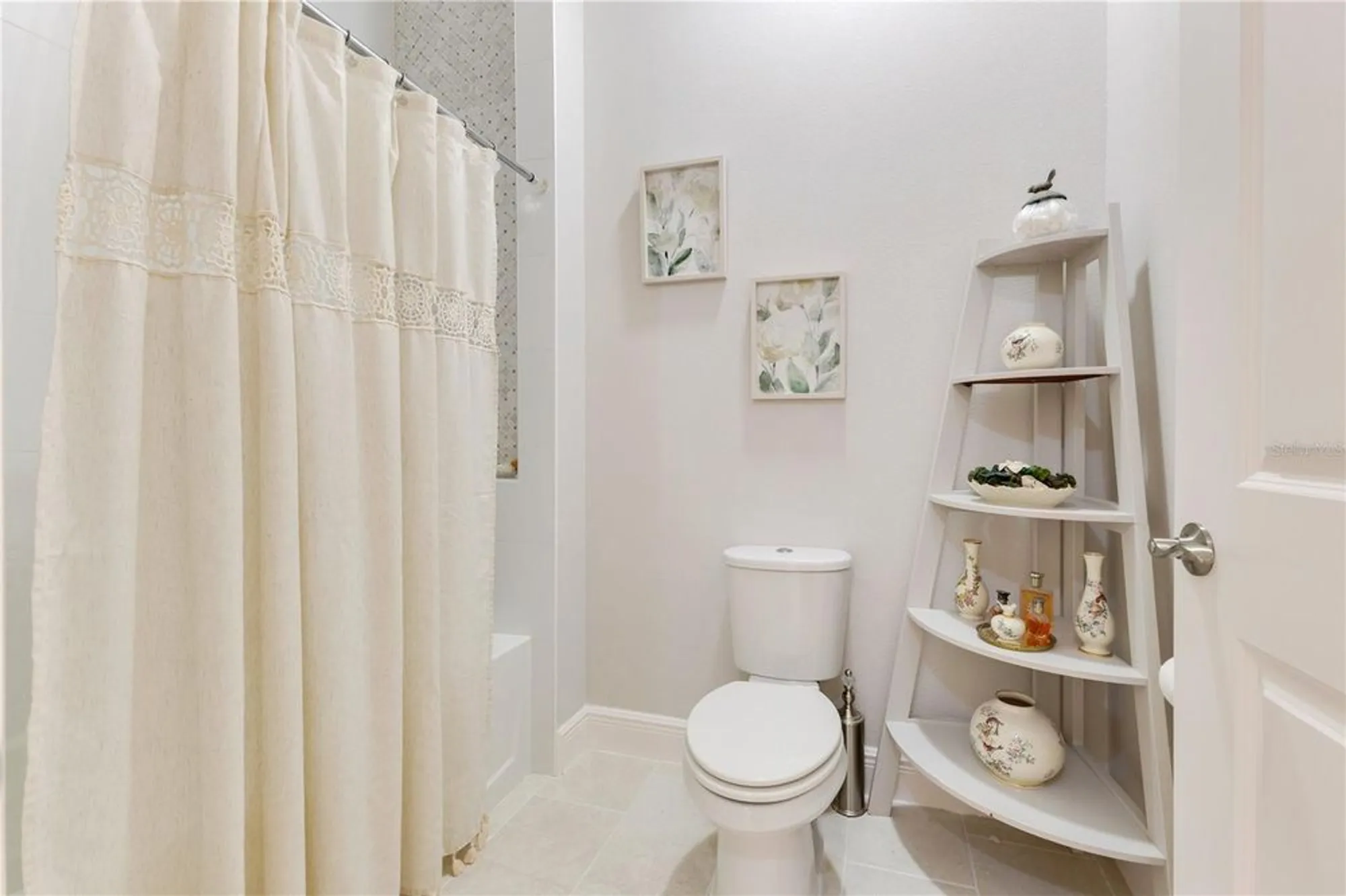 Property Slideshow image 31 of 77 | 2672 meadowedge loop, Saint Cloud, FL, 34772