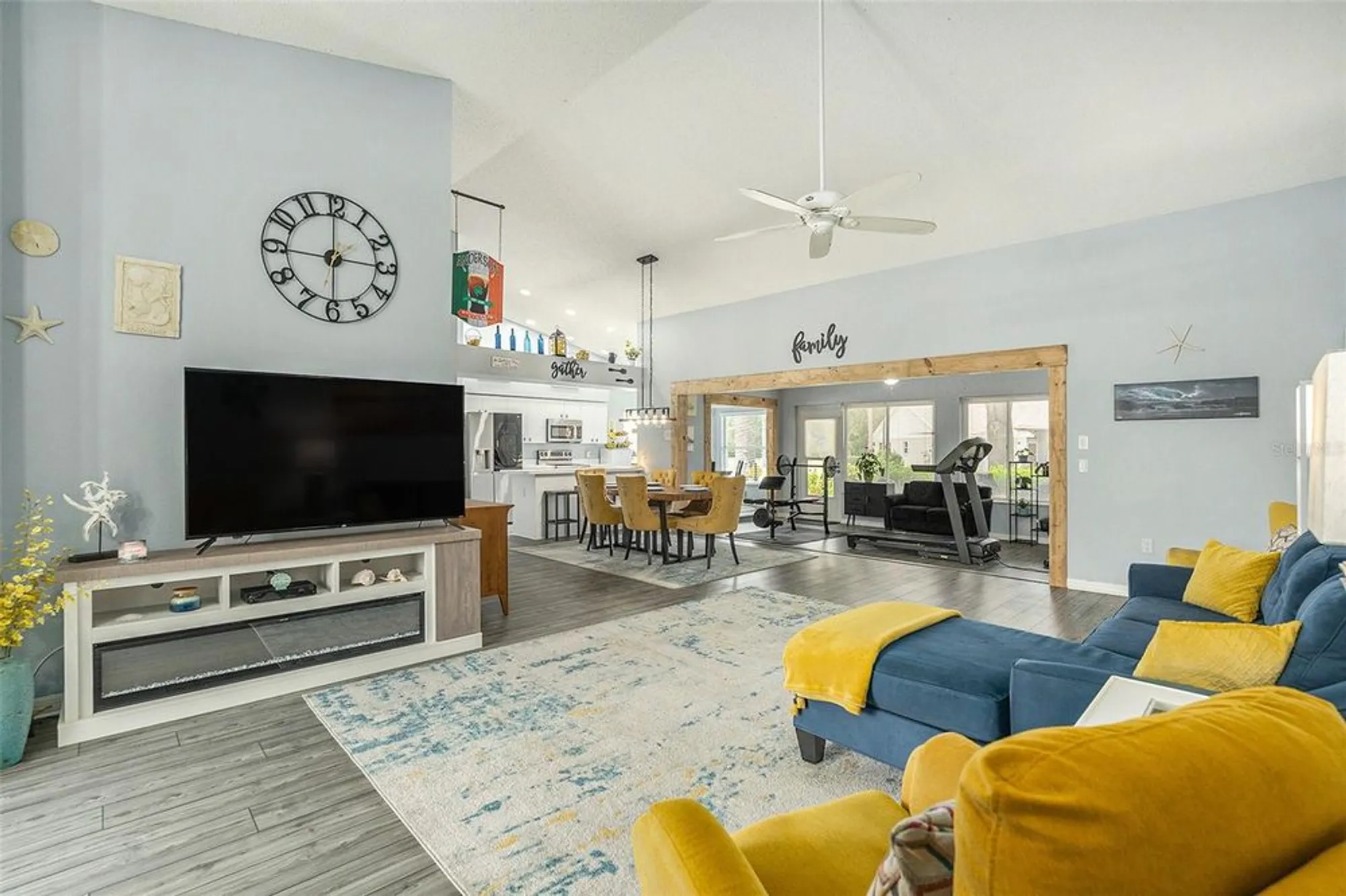 Property Slideshow image 2 of 13 | 18709 summersong dr, Hudson, FL, 34667