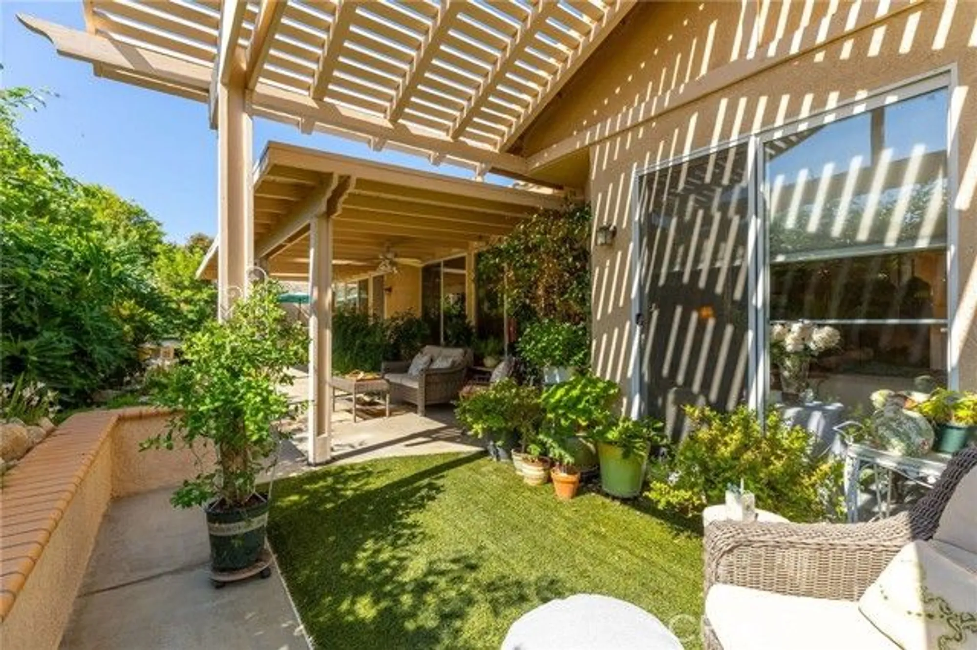 Property Slideshow image 26 of 40 | 4967 singing hills dr, Banning, CA, 92220