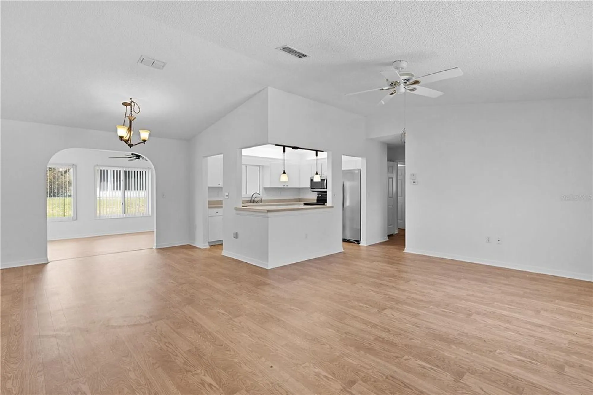 Property Slideshow image 9 of 36 | 9461 se 173rd ln, Summerfield, FL, 34491