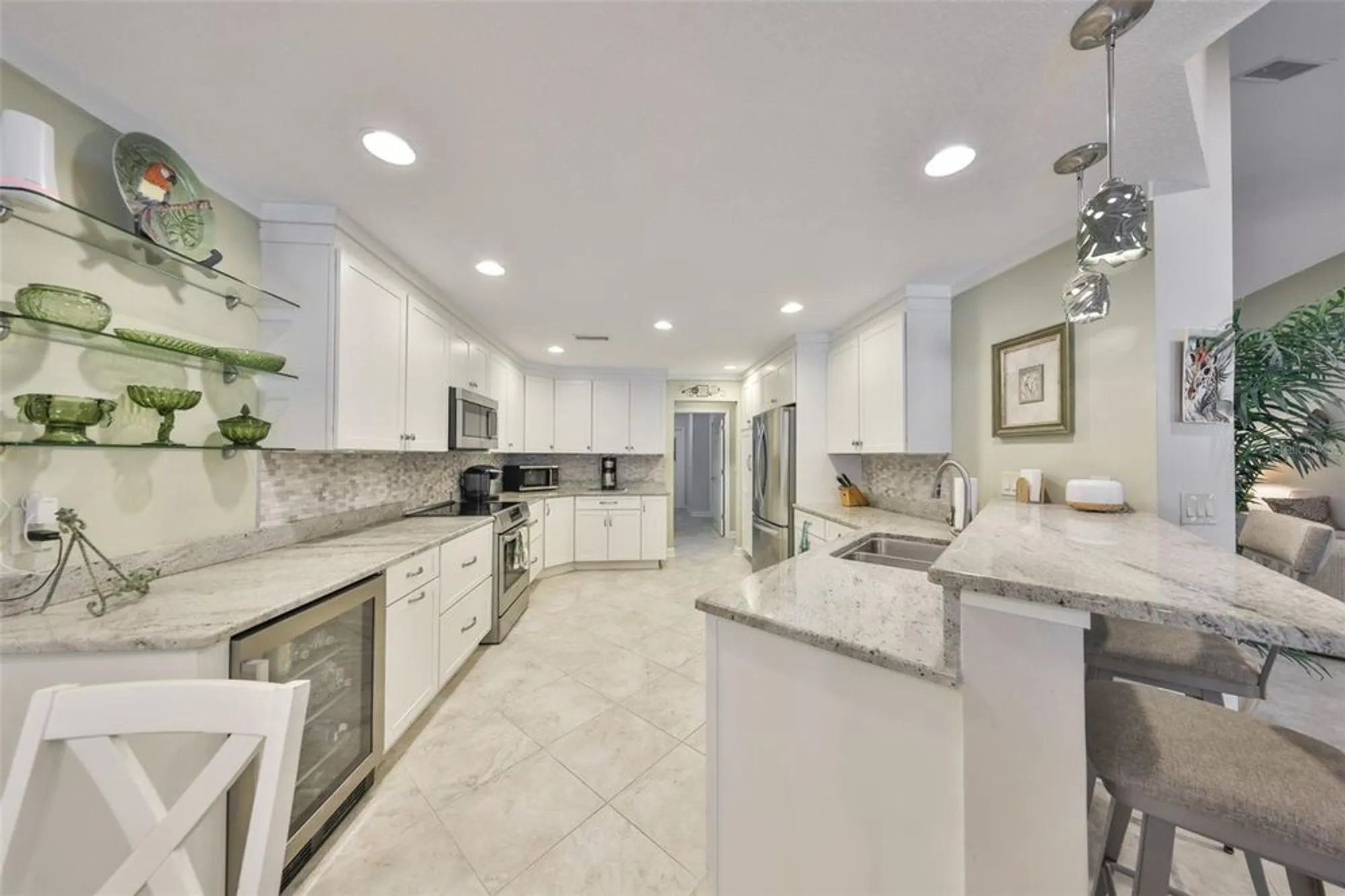 Property Slideshow image 4 of 59 | 1928 east view dr, Sun City Center, FL, 33573