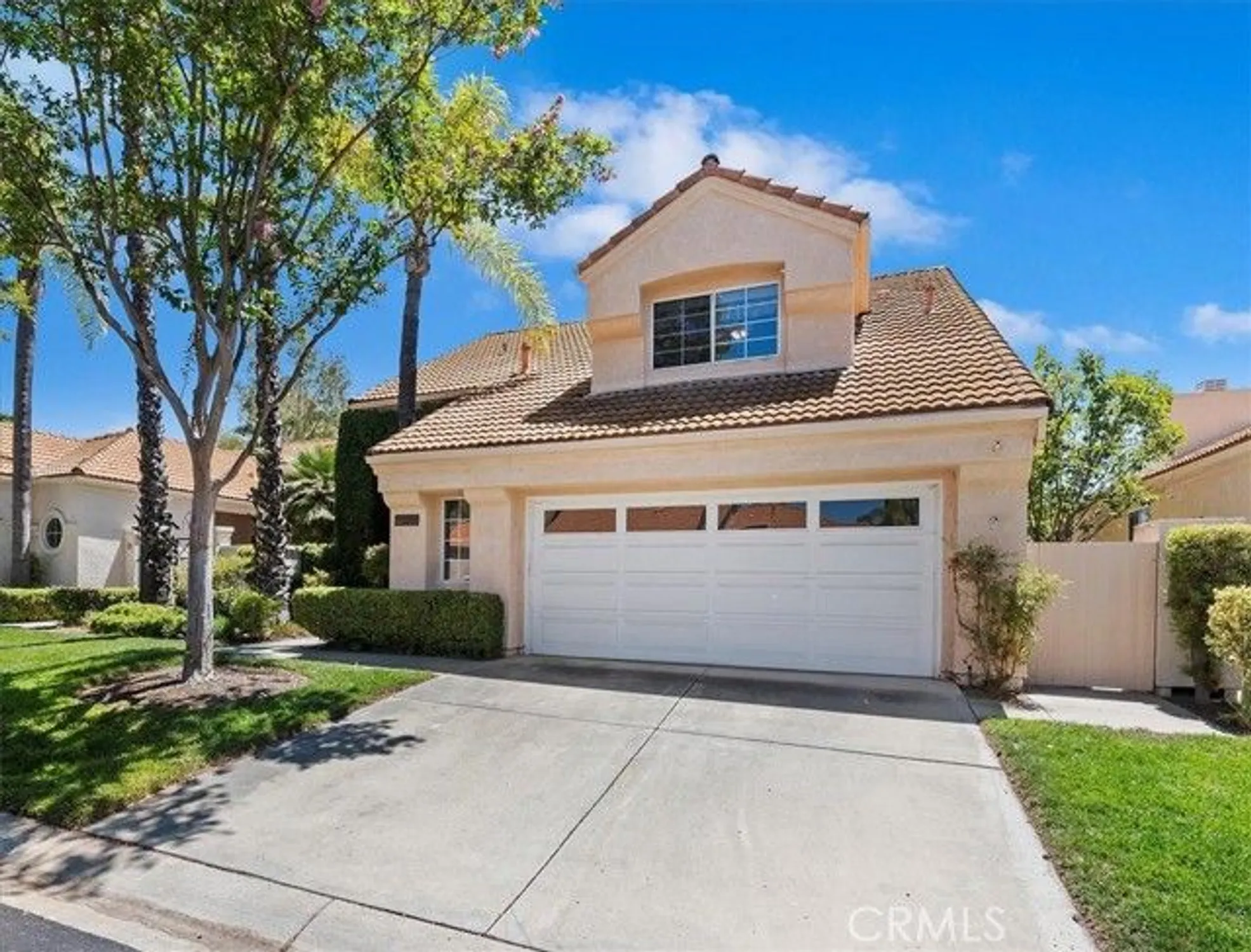 Property Slideshow image 4 of 69 | 24181 via prima vera, Murrieta, CA, 92562