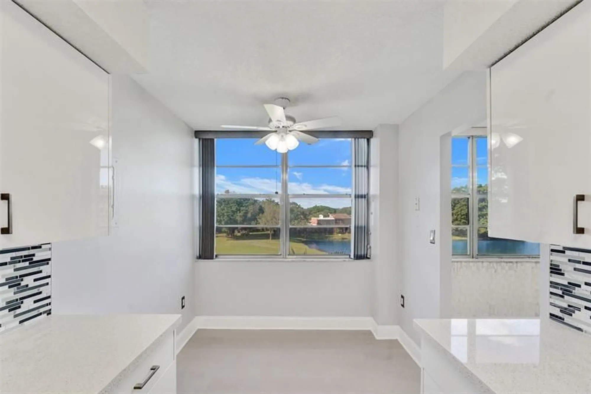 Property Slideshow image 4 of 34 | 1000 saint charles pl 305, Pembroke Pines, FL, 33026