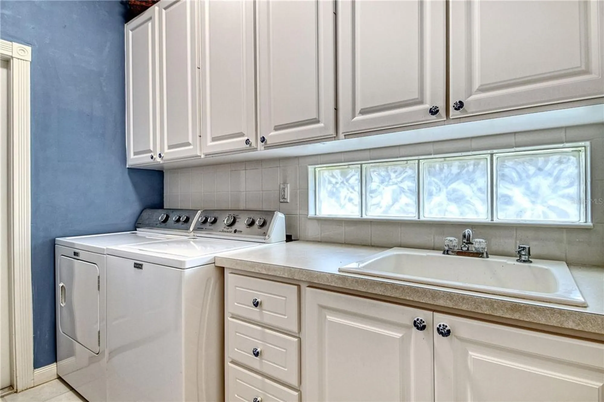 Property Slideshow image 42 of 70 | 5562 octonia pl, Sarasota, FL, 34238